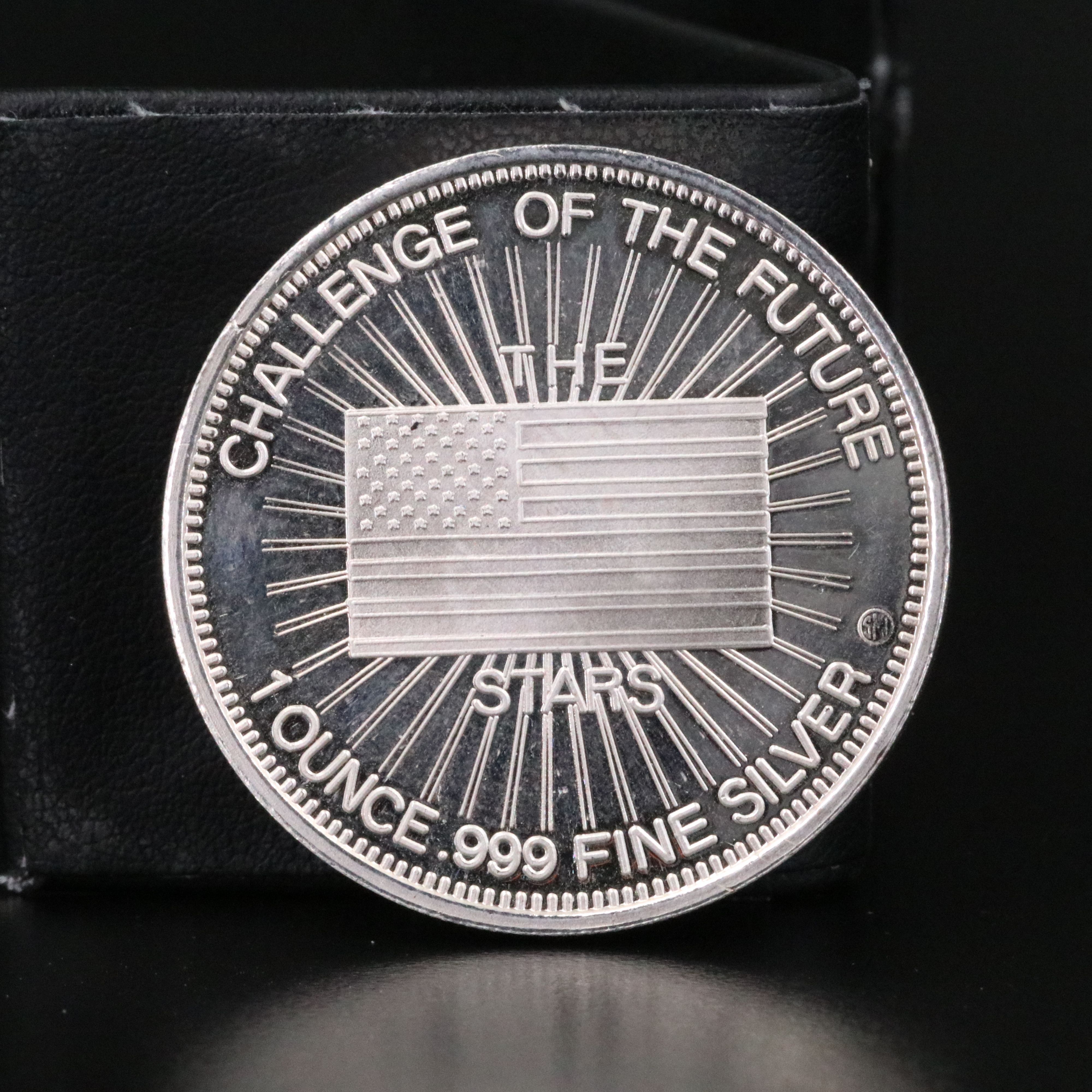 Space Shuttle Challenger Commemorative 1-Oz. Fine Silver Round