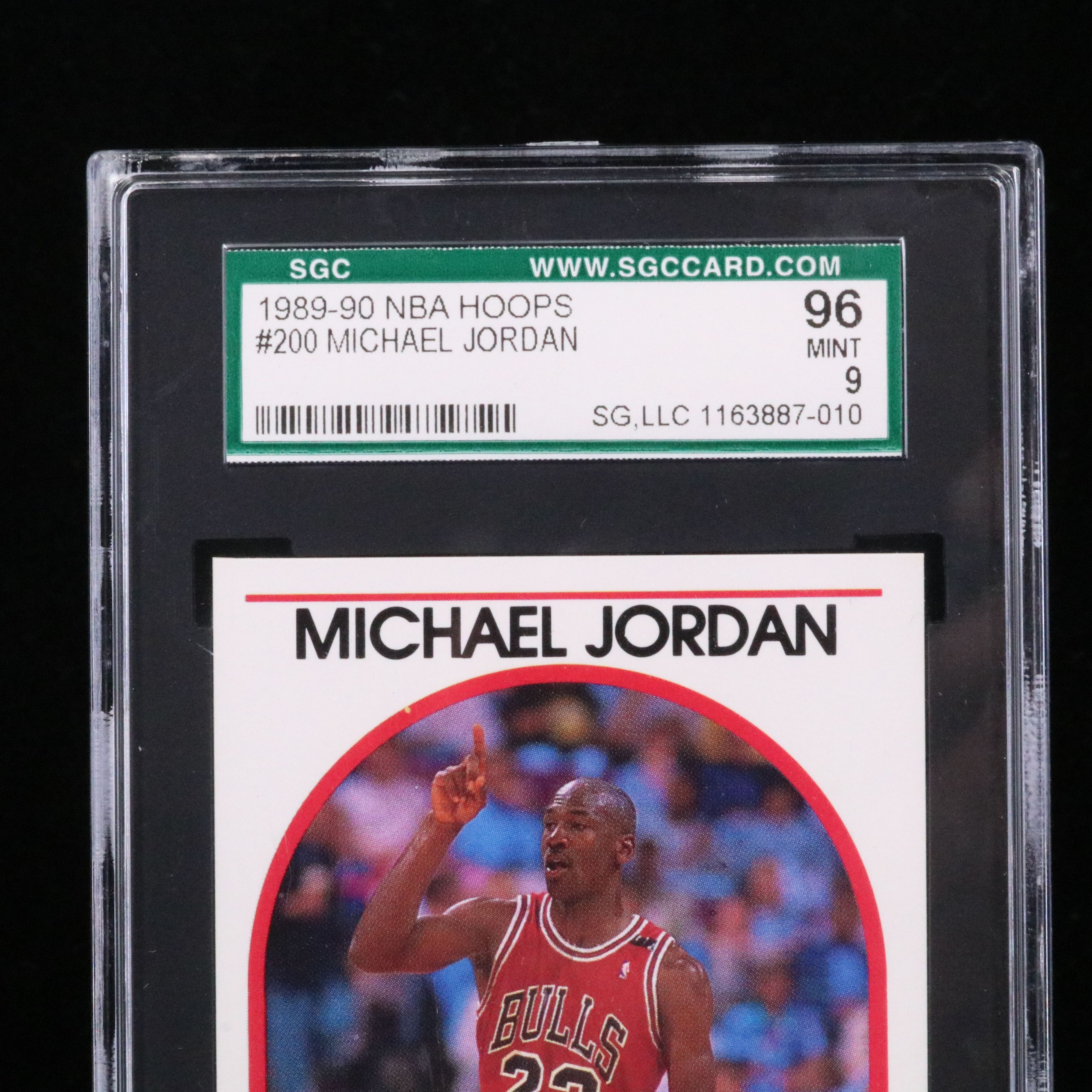 1989-90 NBA Hoops Michael Jordan Chicago Bulls Basketball Card Graded SGC 9