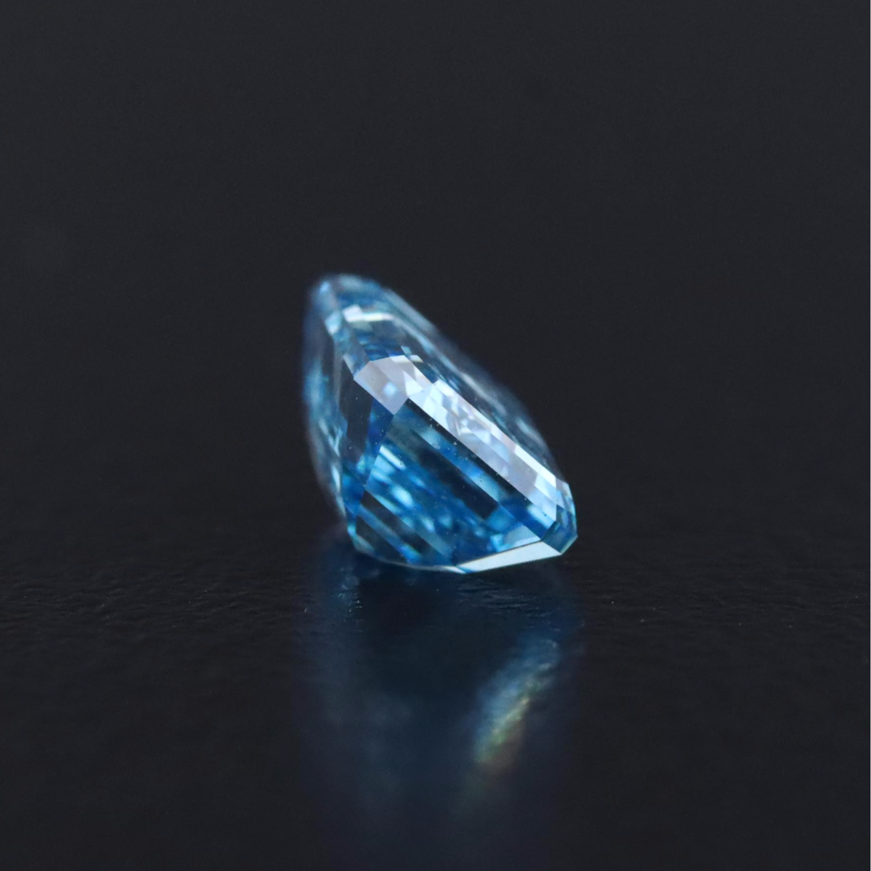 Loose 1.03 CT Lab Grown Fancy Blue Diamond with IGI Report