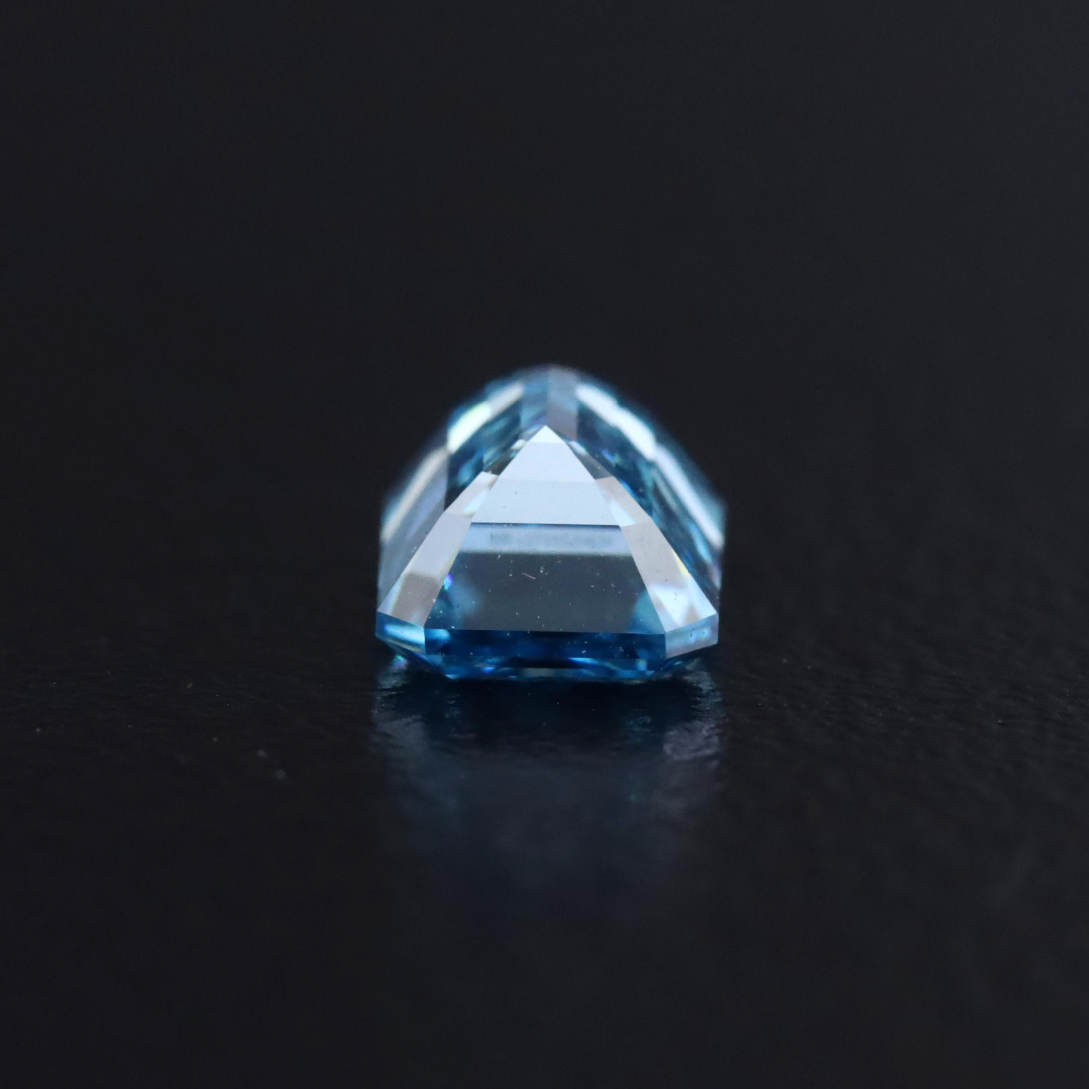 Loose 1.03 CT Lab Grown Fancy Blue Diamond with IGI Report