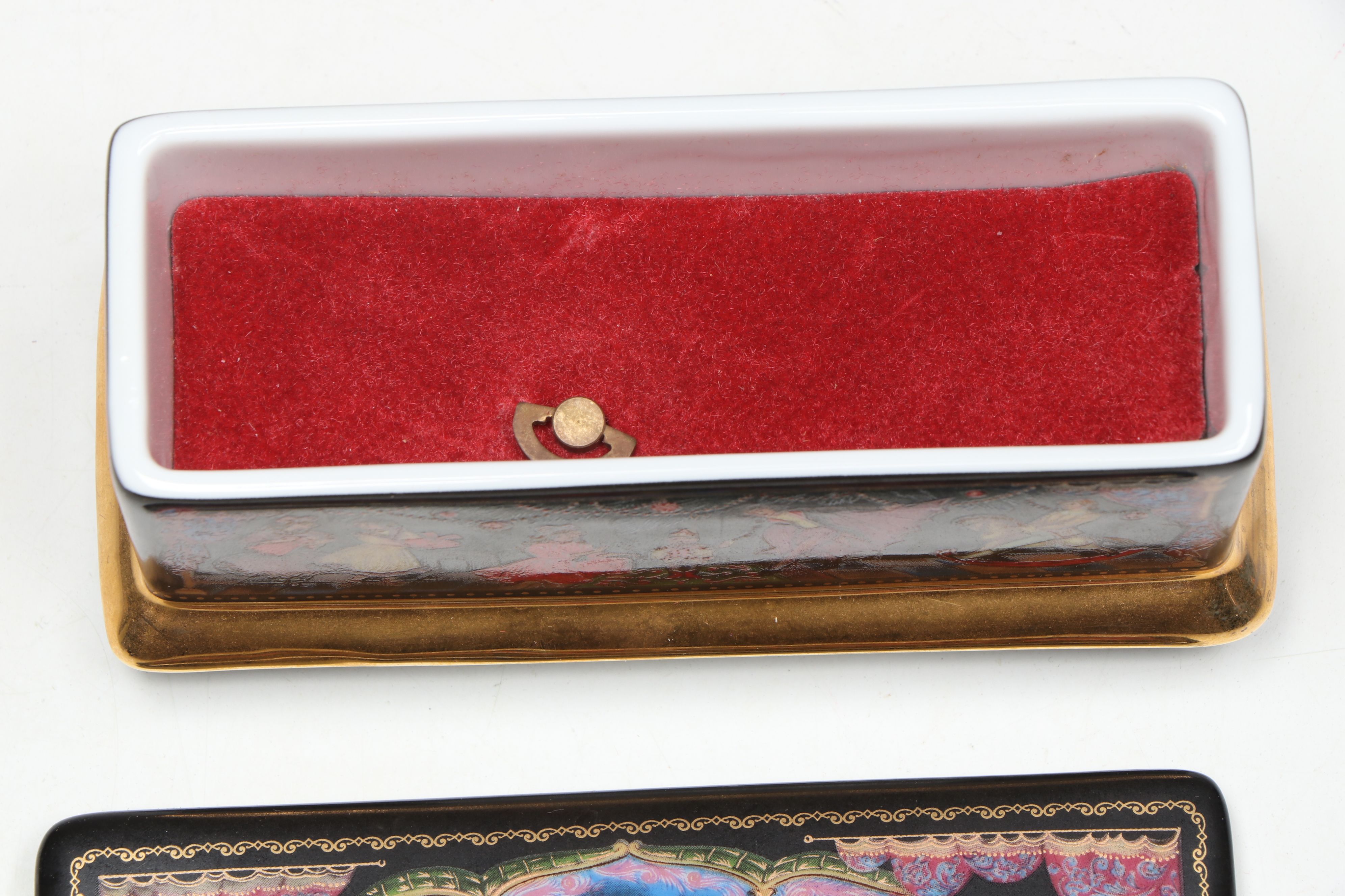 Ardleigh Elliott & Sons Nutcracker Music Box with Wedgwood and Other Table Décor