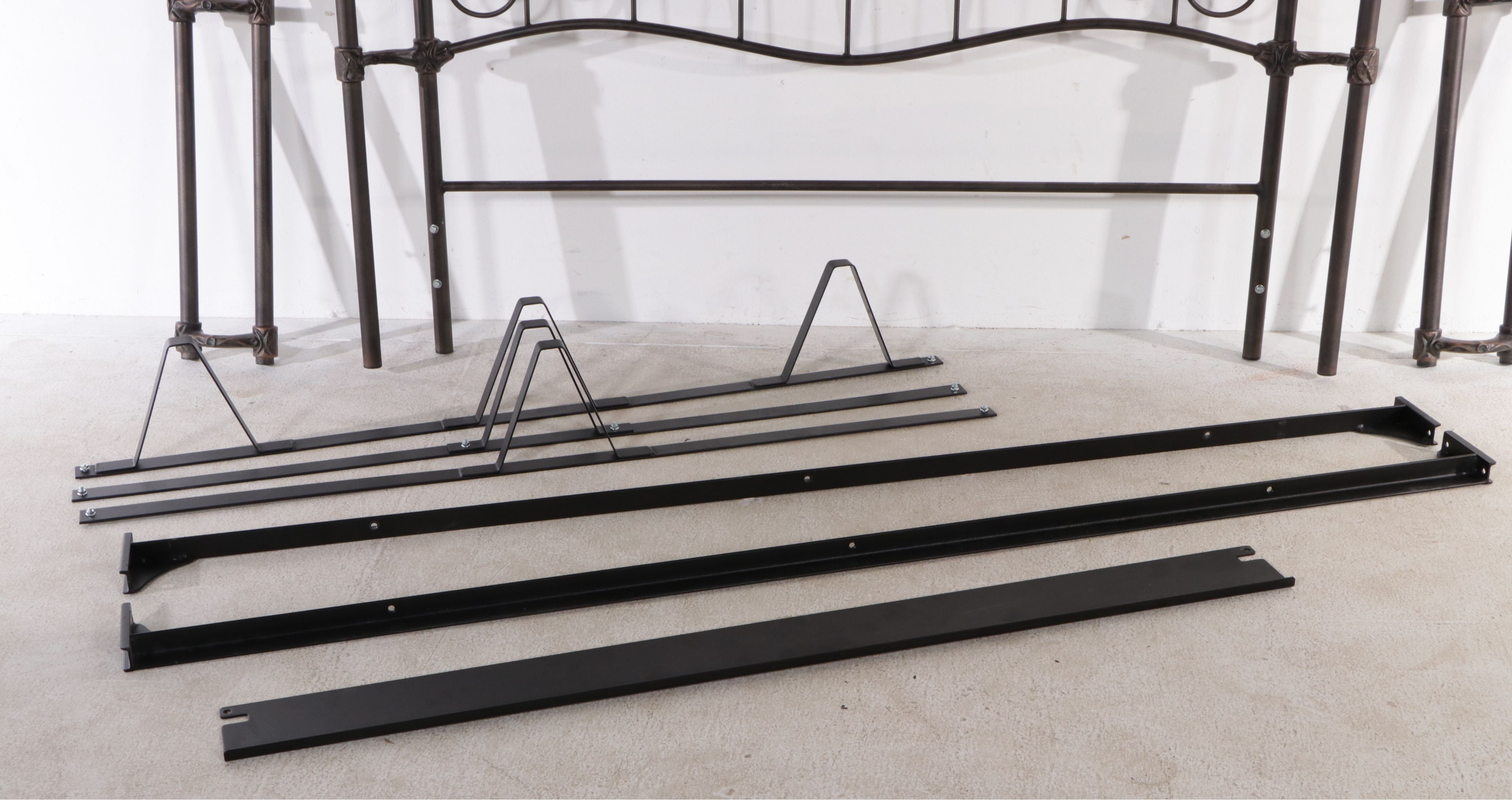 Victorian Style Wrought Metal Queen Size Bed Frame