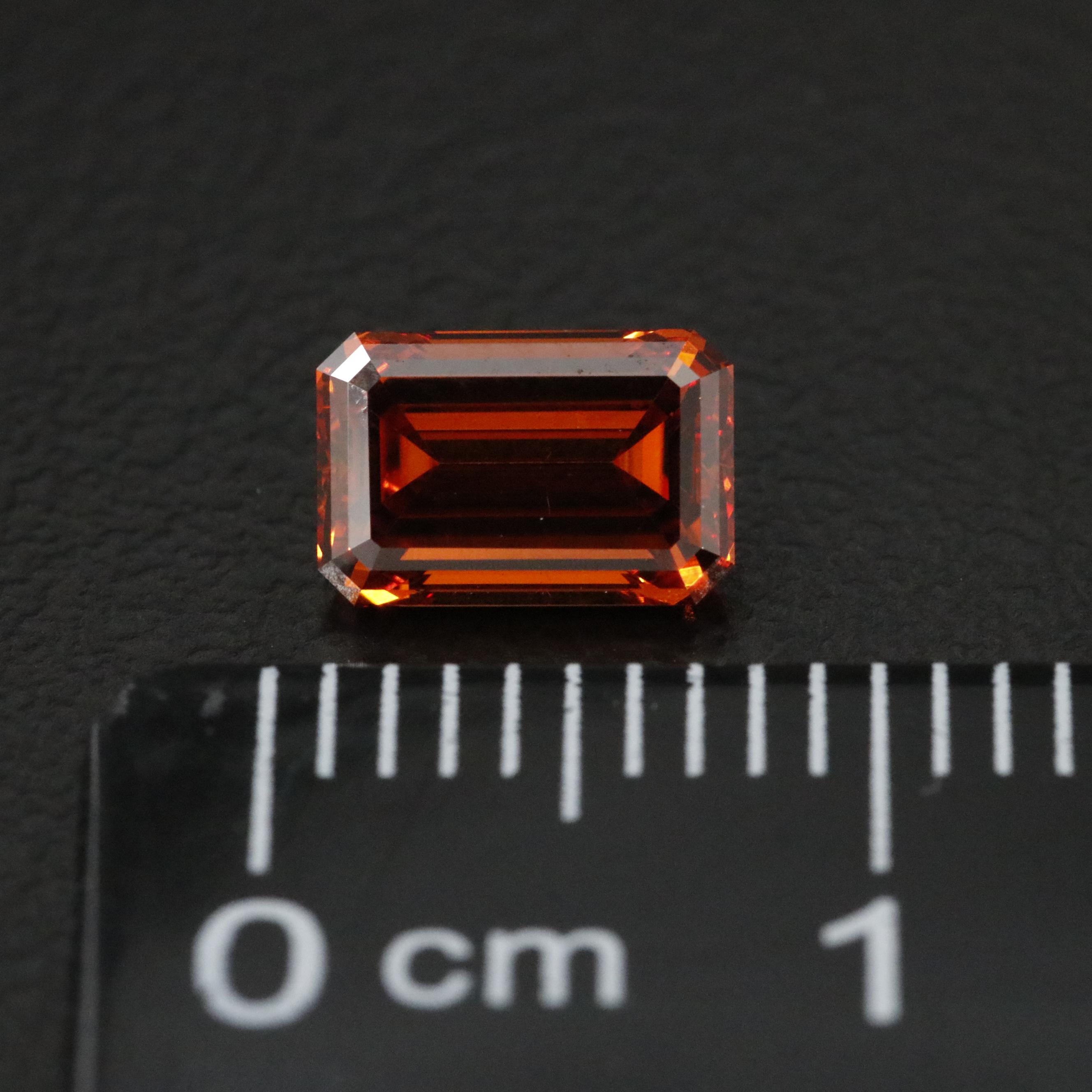 Loose 1.00 CT Lab Grown Fancy Orange Diamond with IGI Report