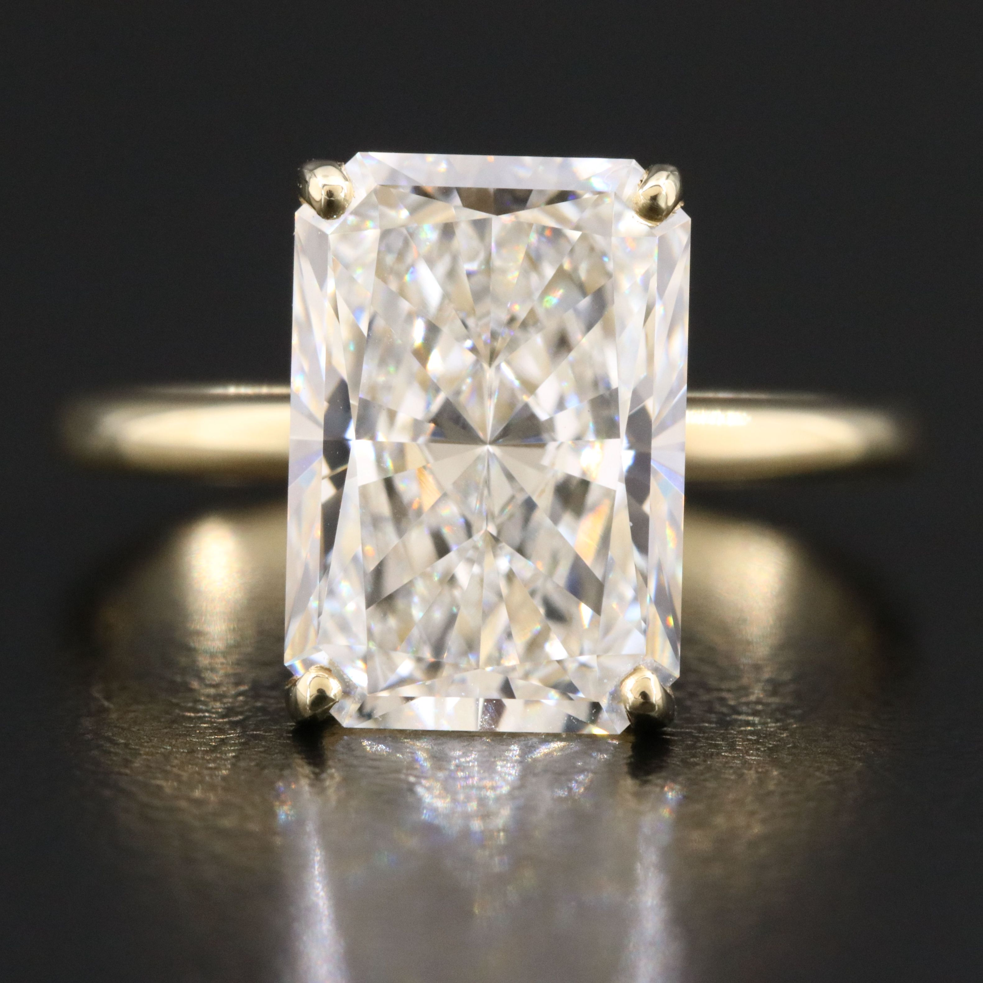 14K 5.08 CT Lab Grown Diamond Solitaire Ring with IGI Report