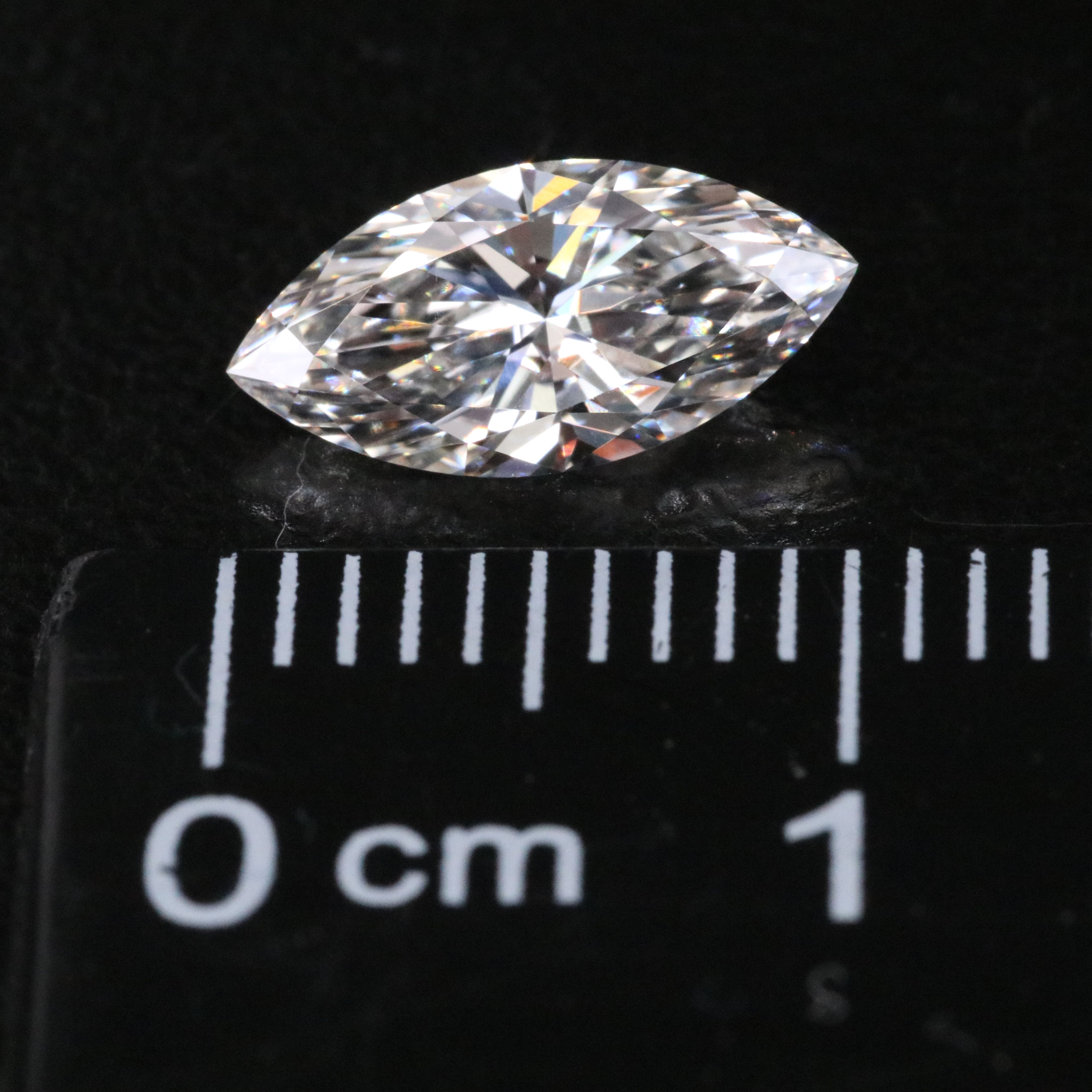 Loose 0.97 CT Lab Grown Diamond with IGI Report