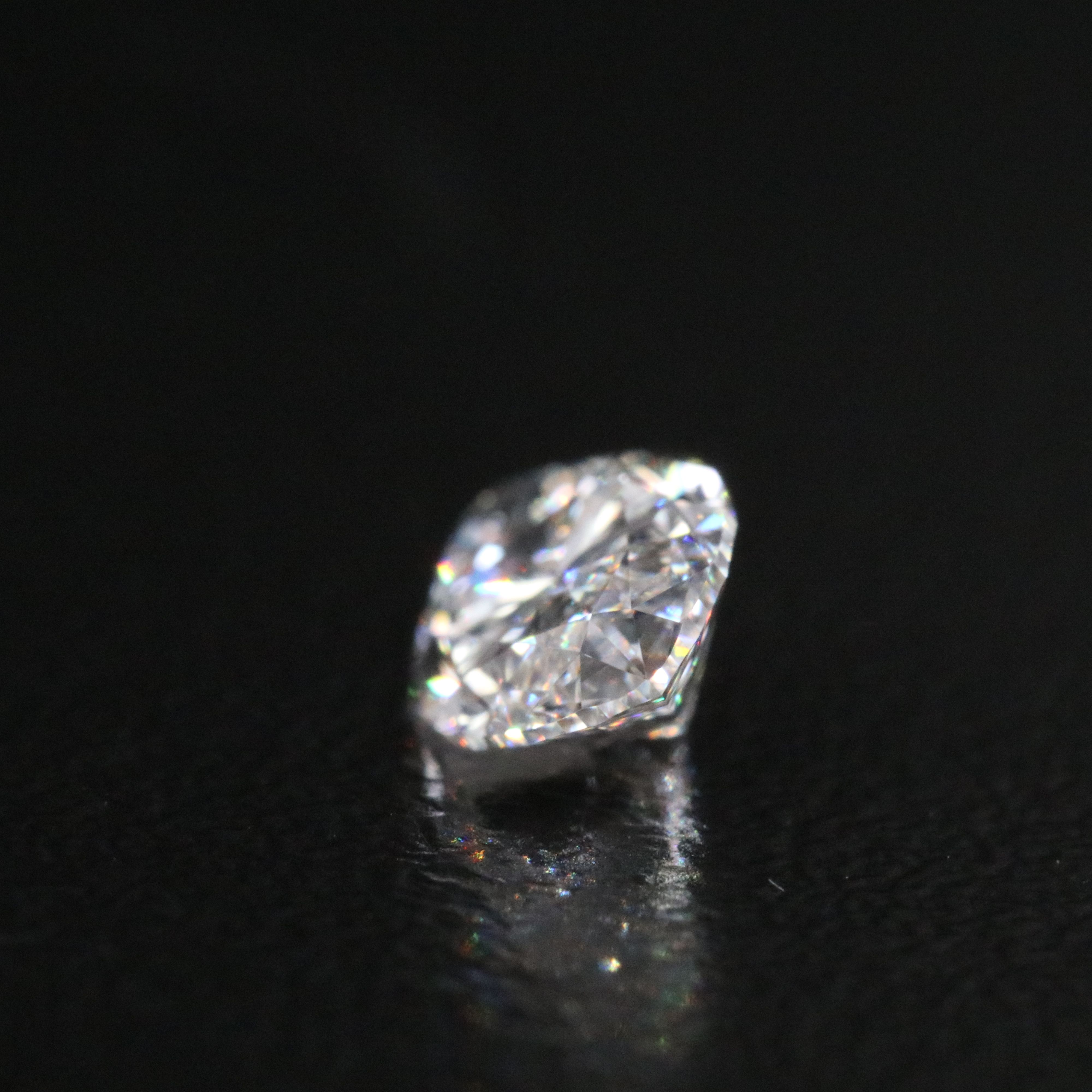 Loose 0.97 CT Lab Grown Diamond with IGI Report