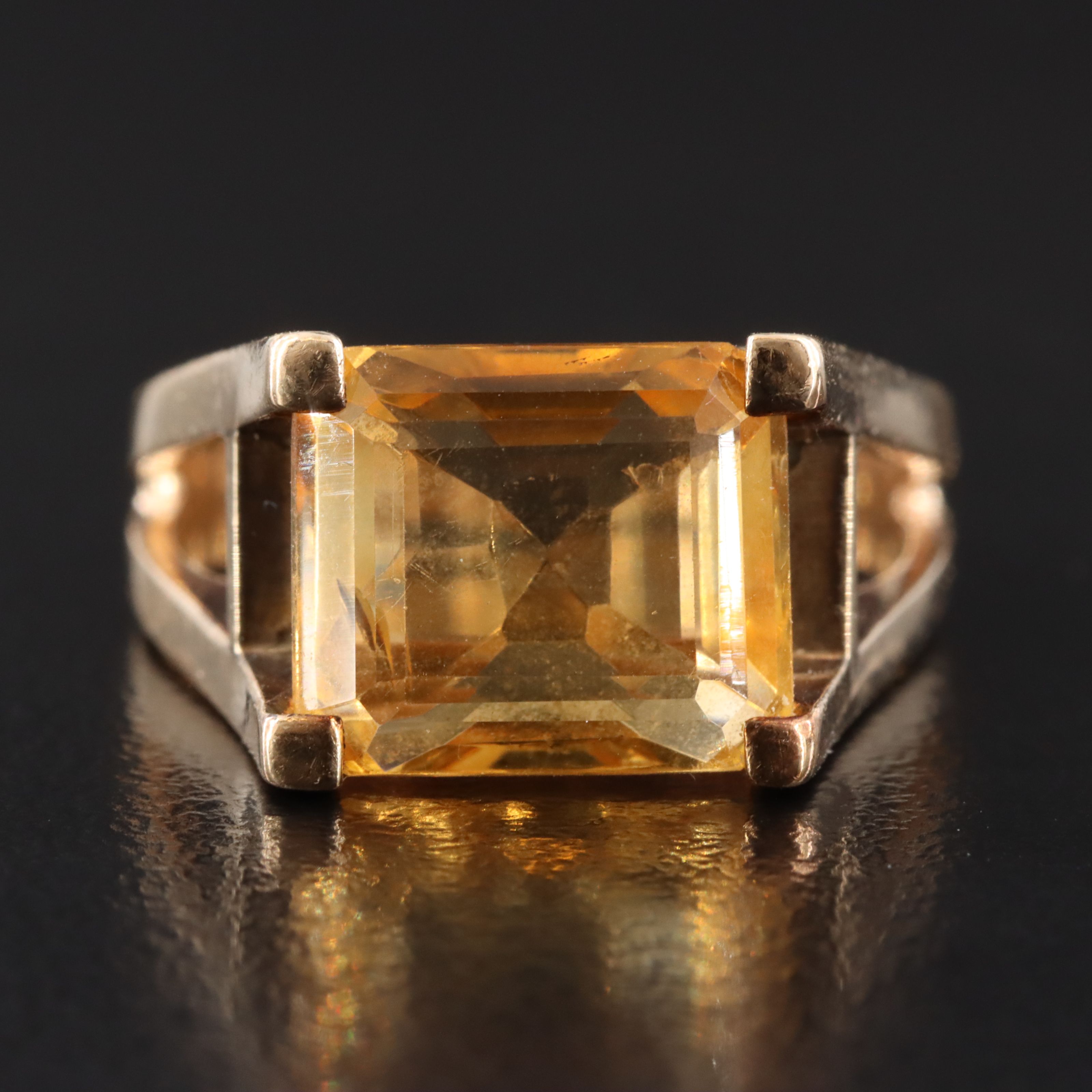 10K Citrine Ring