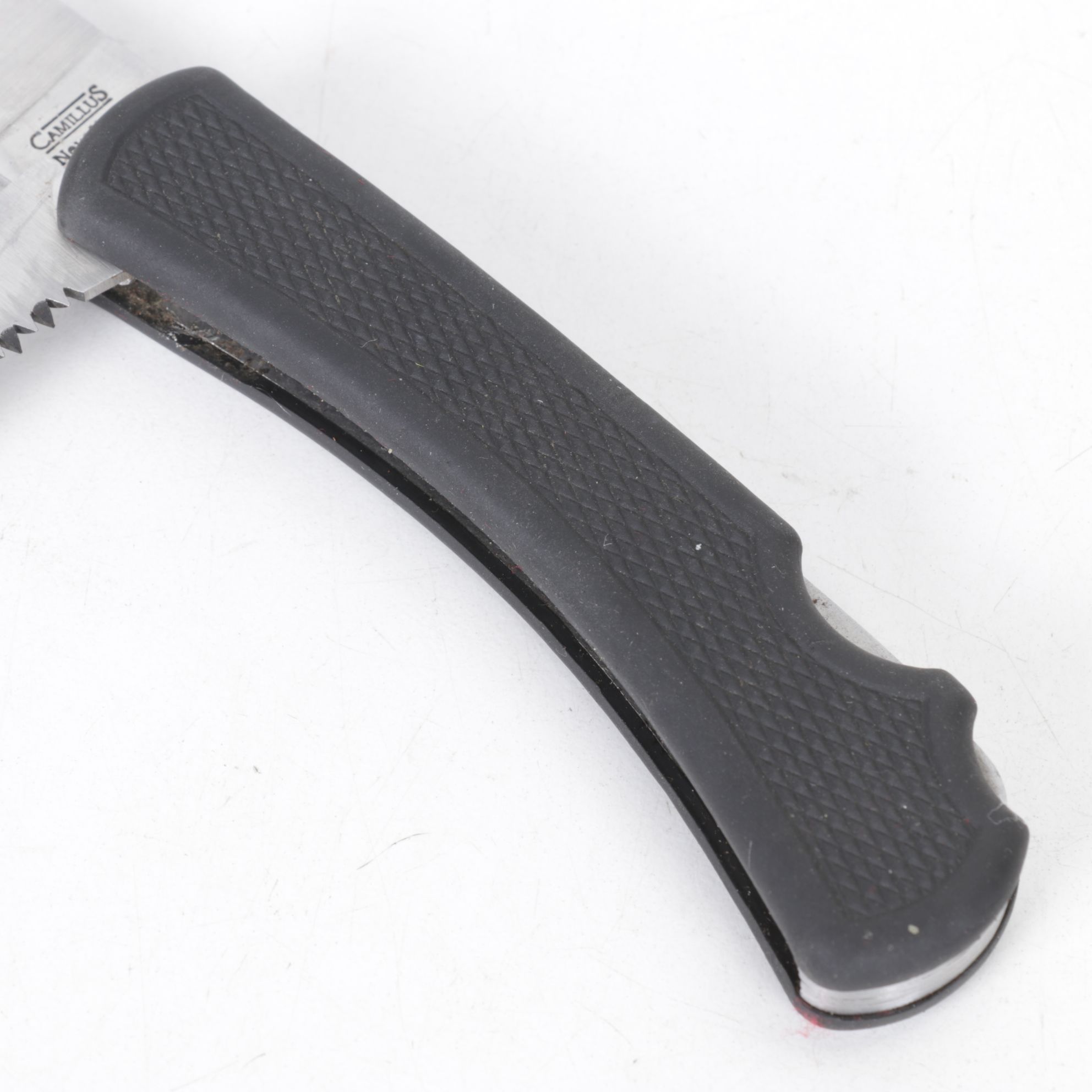 Camillus "LEV-R-LOK" and Other Lockback Folding Knives