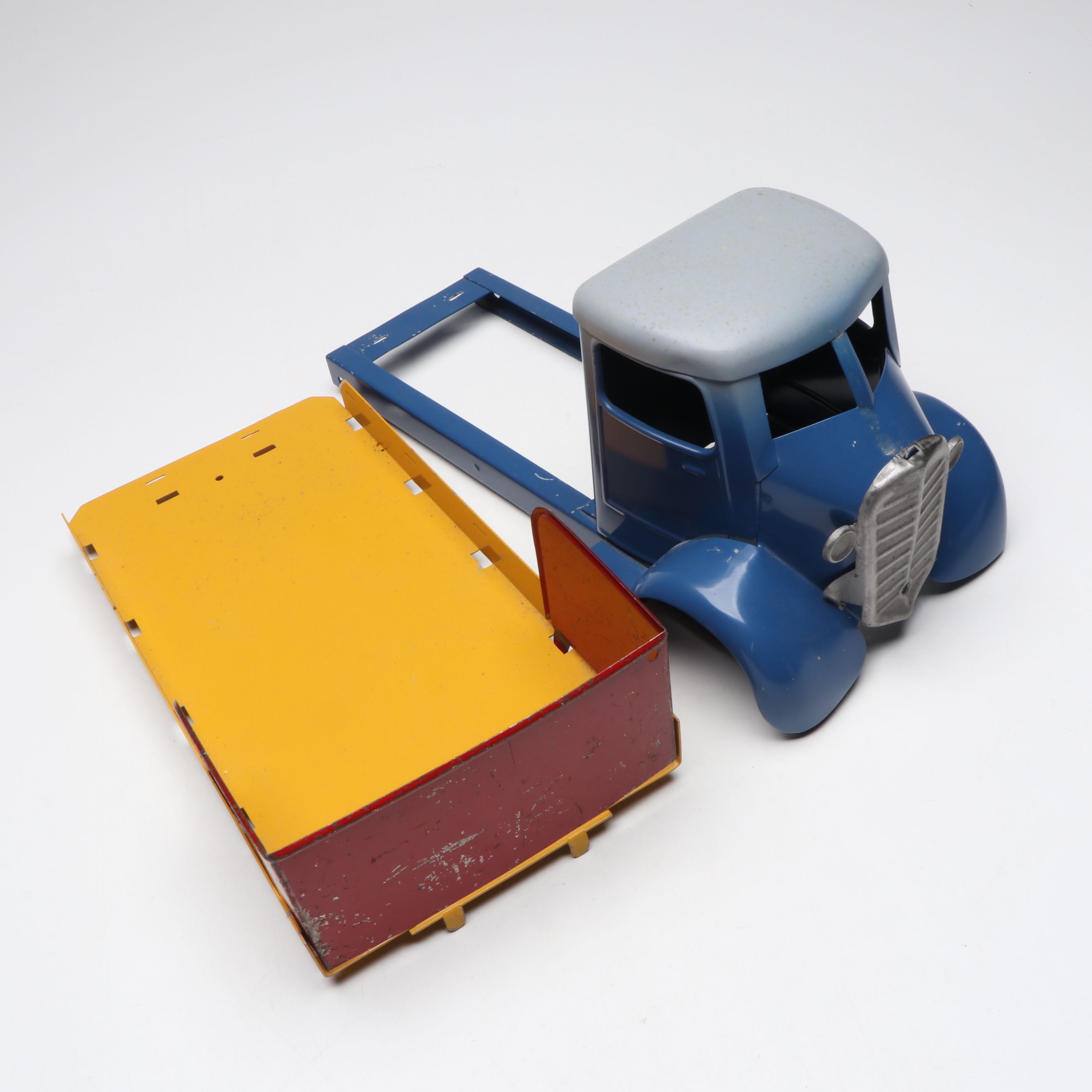 Structo Studebaker Construction Truck Frame with Other Diecast Model Car Parts