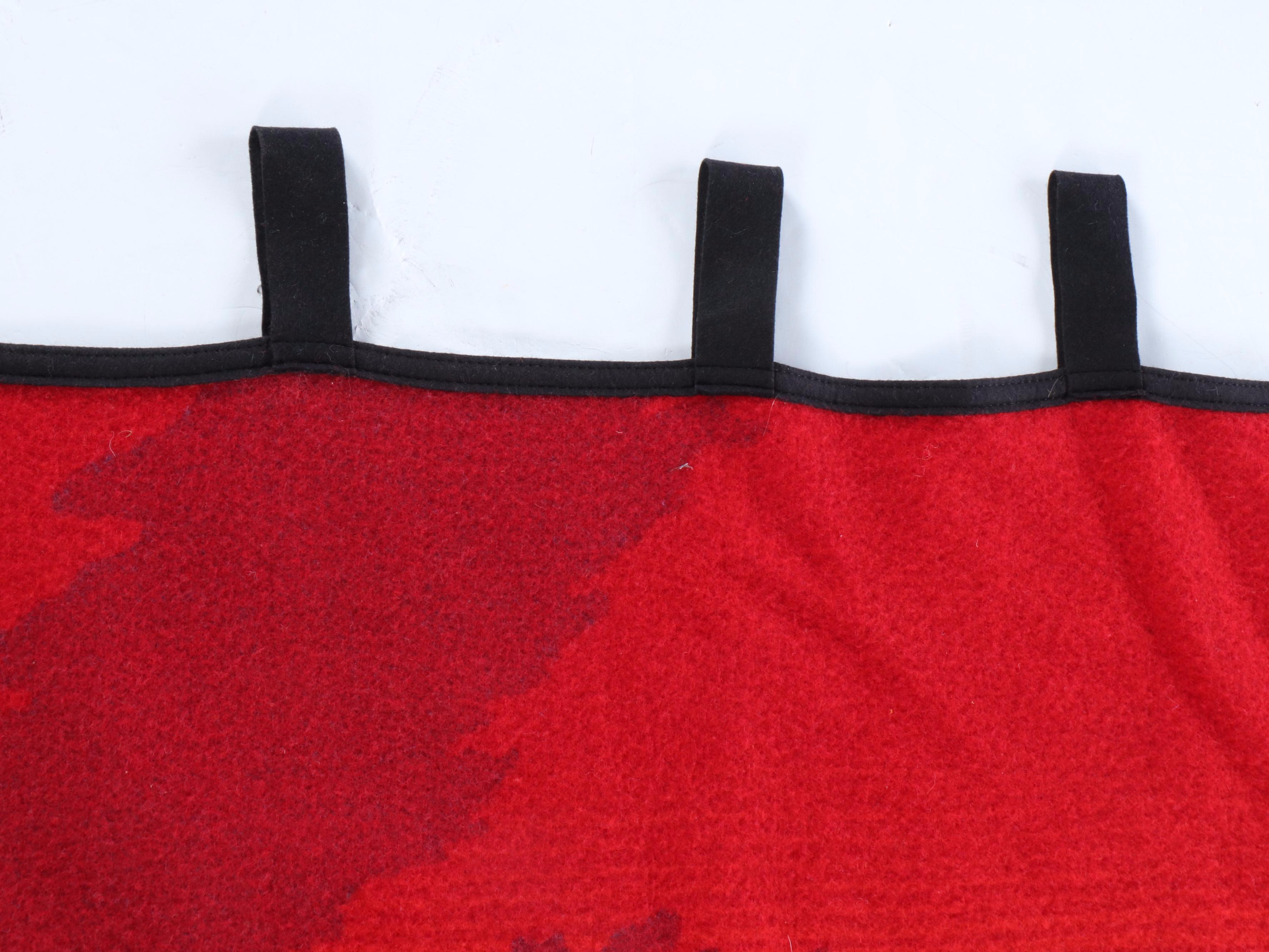 Pendleton "Rodeo Sisters" Wool Blanket with Hanging Loops