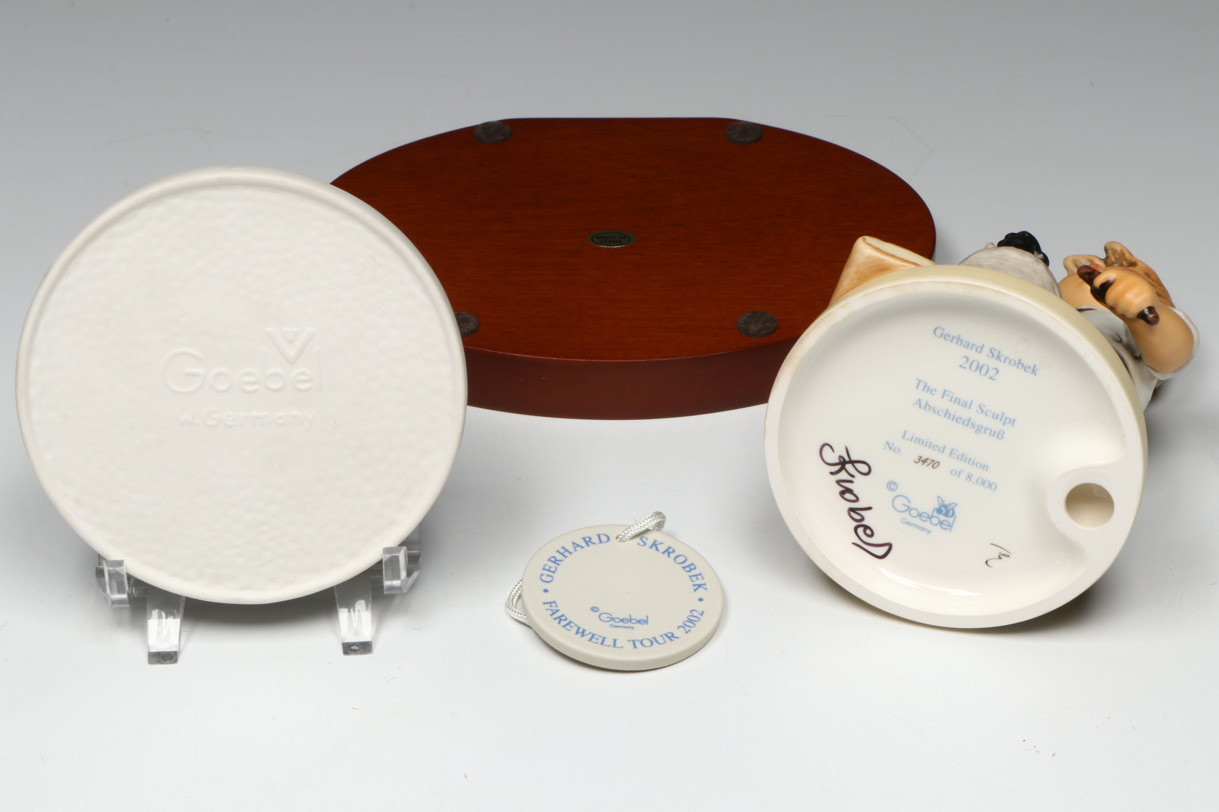 Goebel Gerhard Skrobek Signed "The Final Sculpt" with More Hummel Figurines