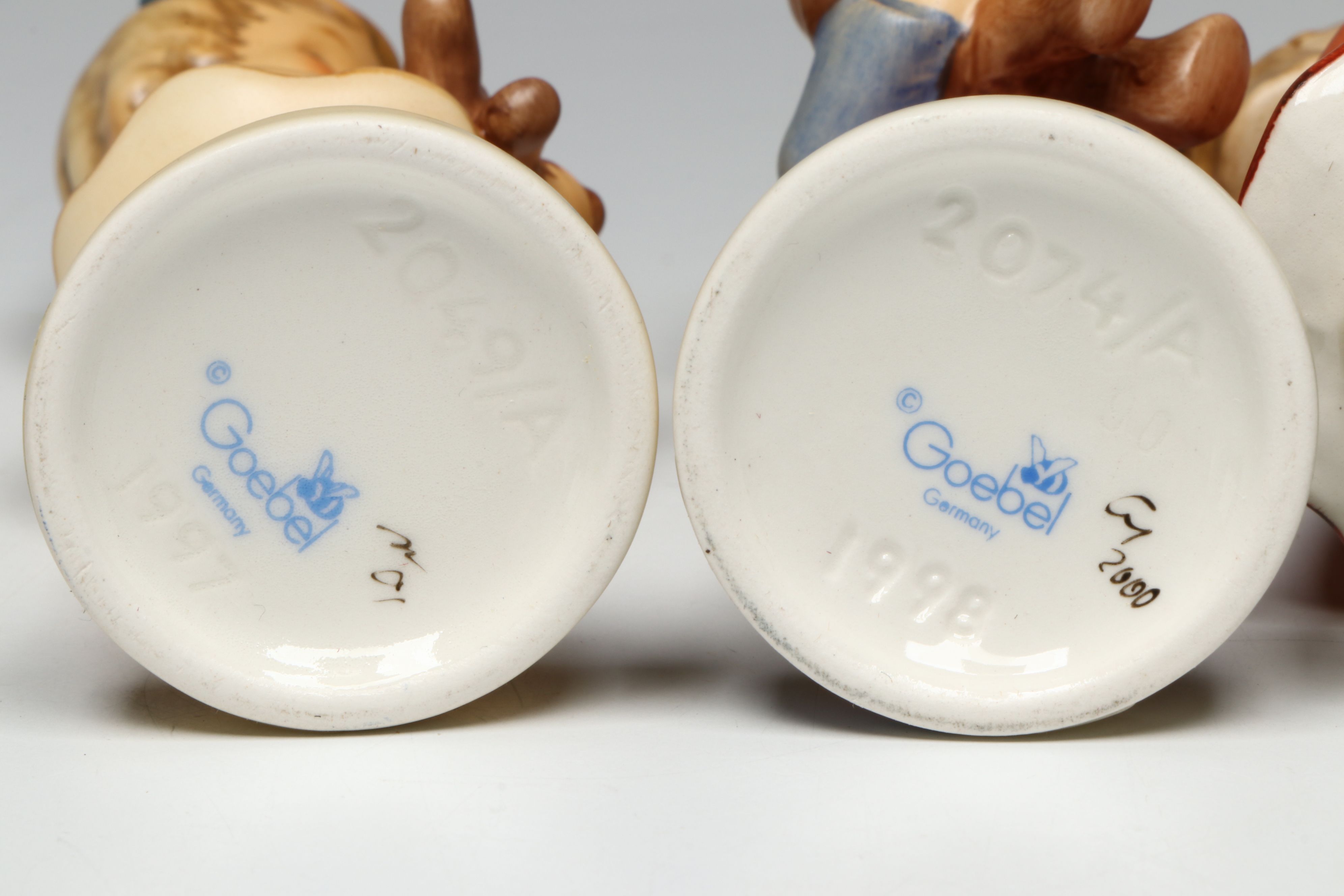 Goebel Gerhard Skrobek Signed "The Final Sculpt" with More Hummel Figurines