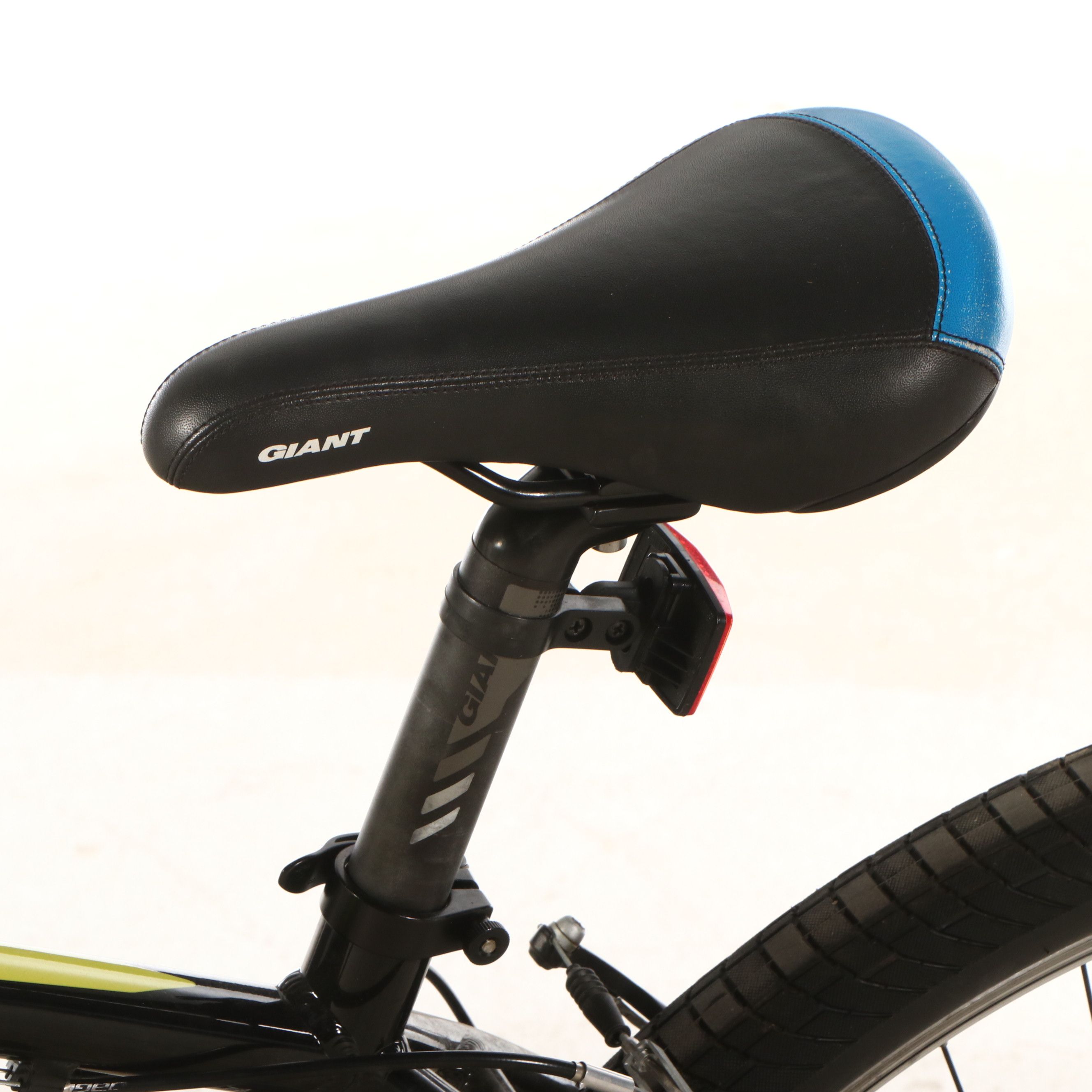 Giant "Revel" Mountain Bike