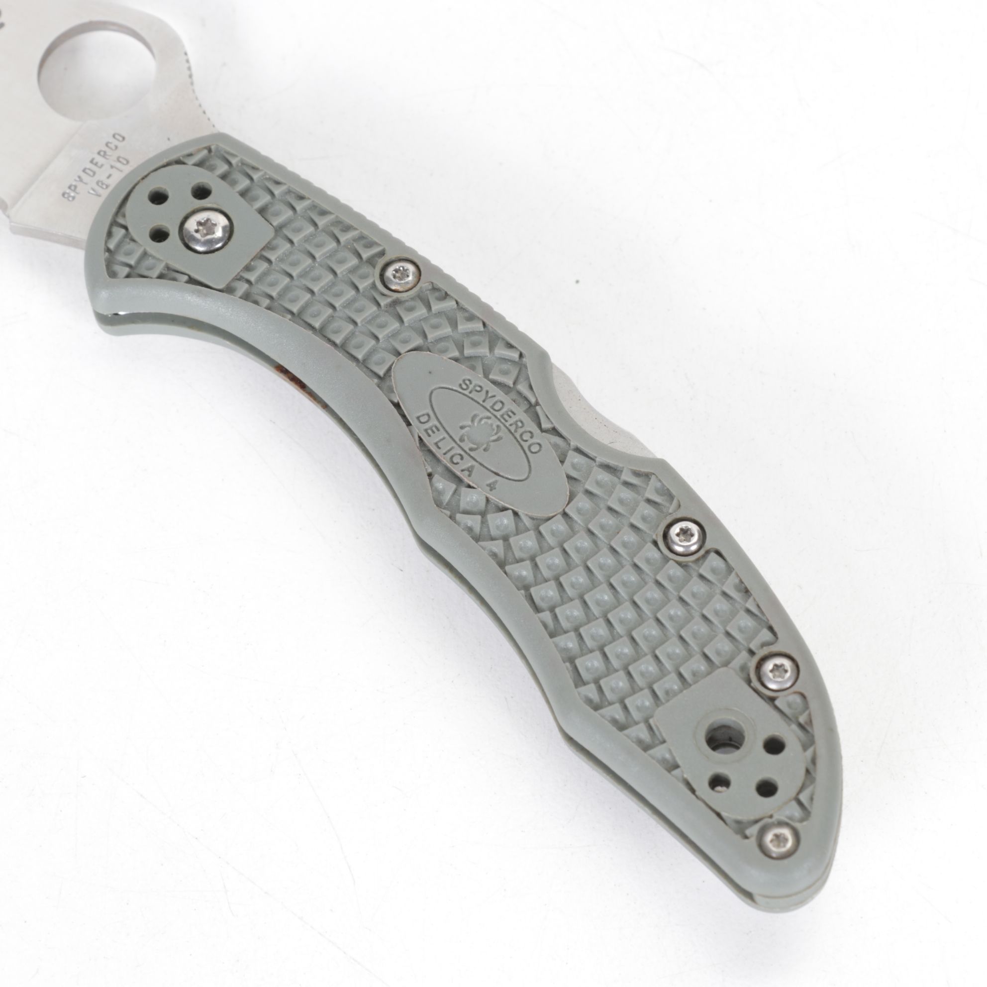 Spyderco "Delica 4" Lightweight Flat Ground Folding Knife