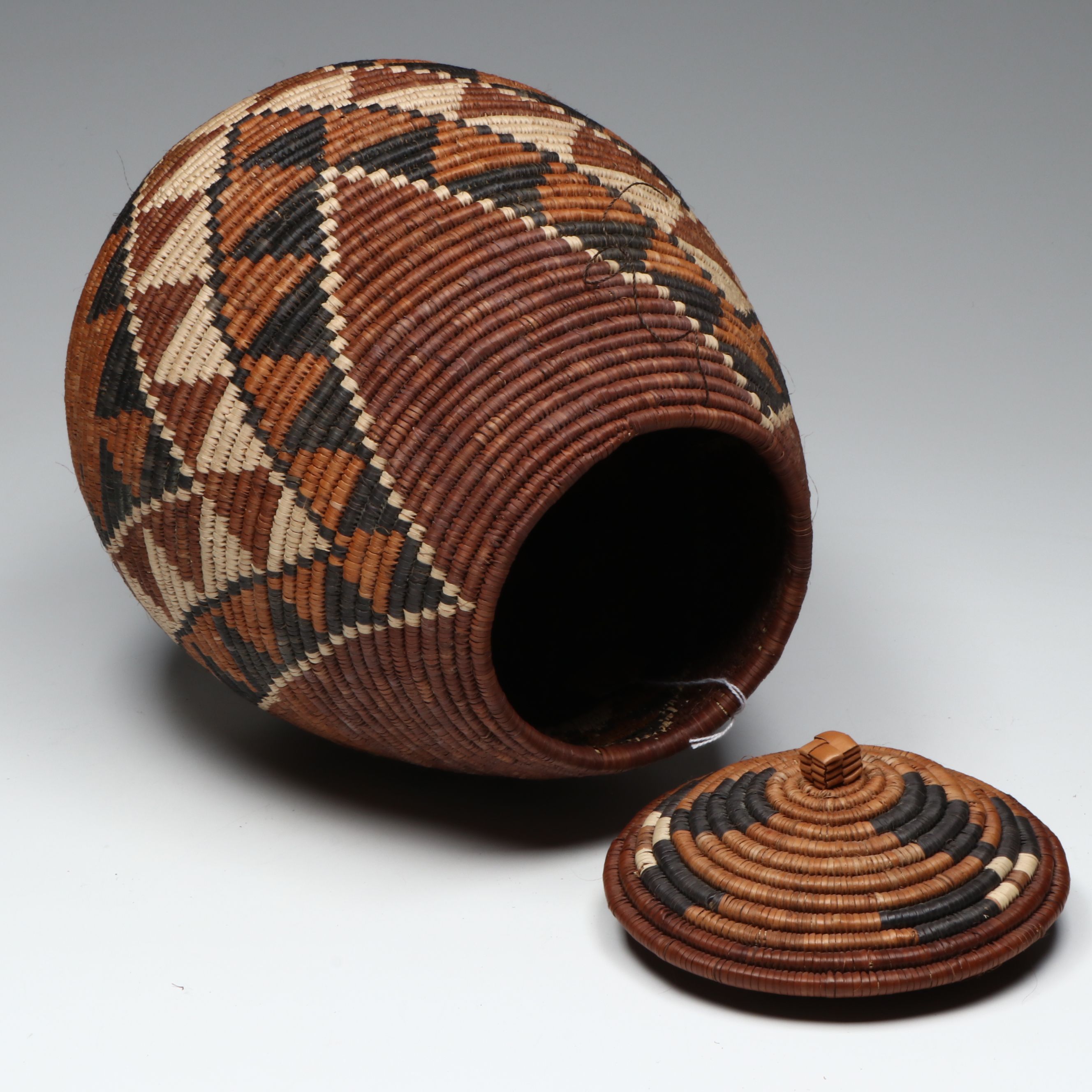 Thobile Hlabisa South African Zulu Ilala Palm Lidded Basket