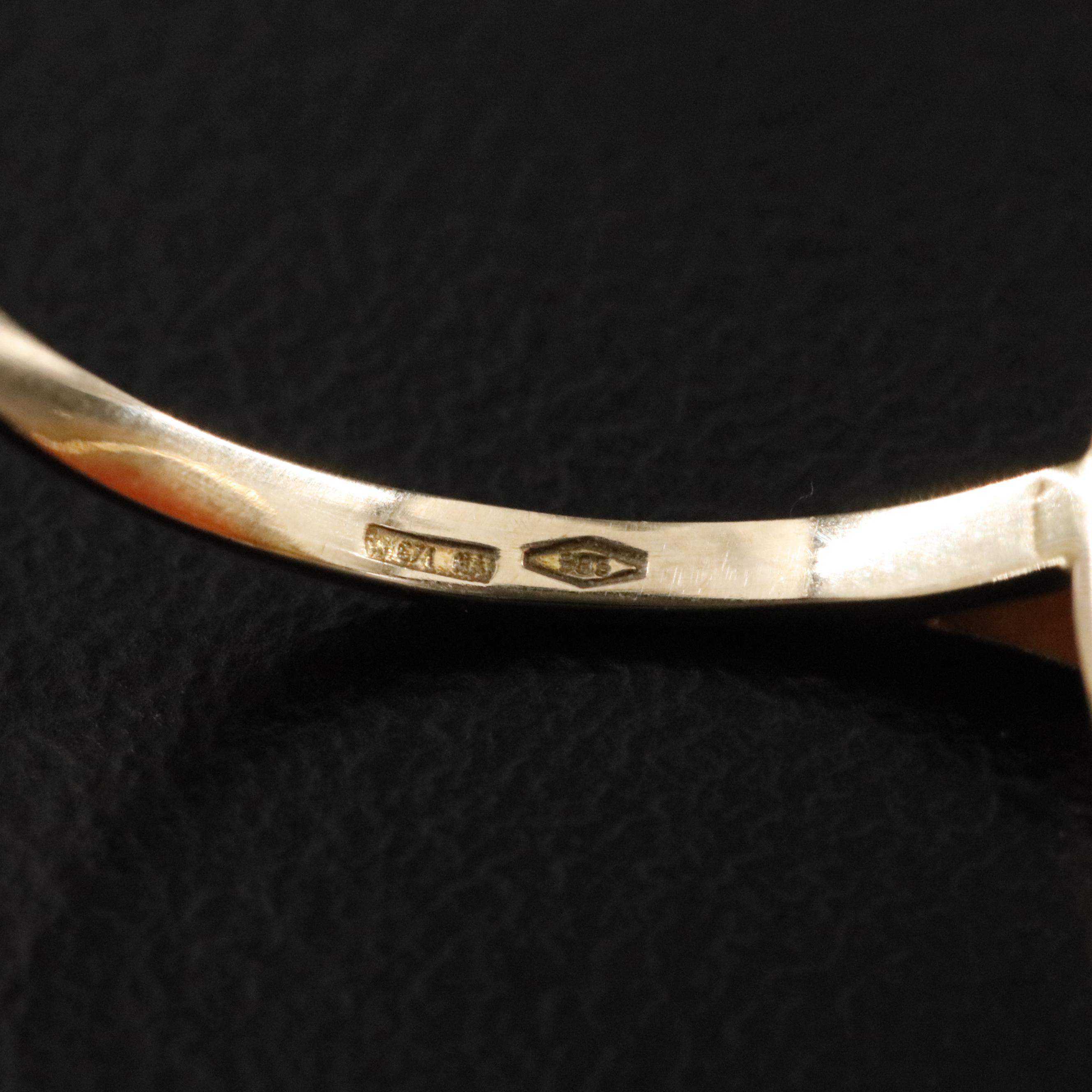 Italian 14K Shell Cameo Ring