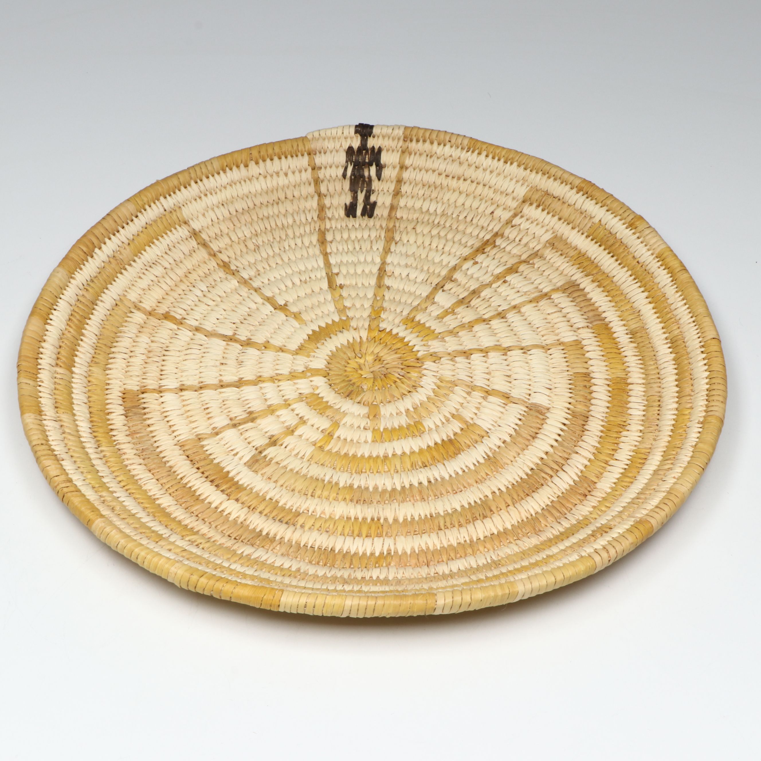 Tohono O'odham "Man in the Maze" Woven Fiber Basket