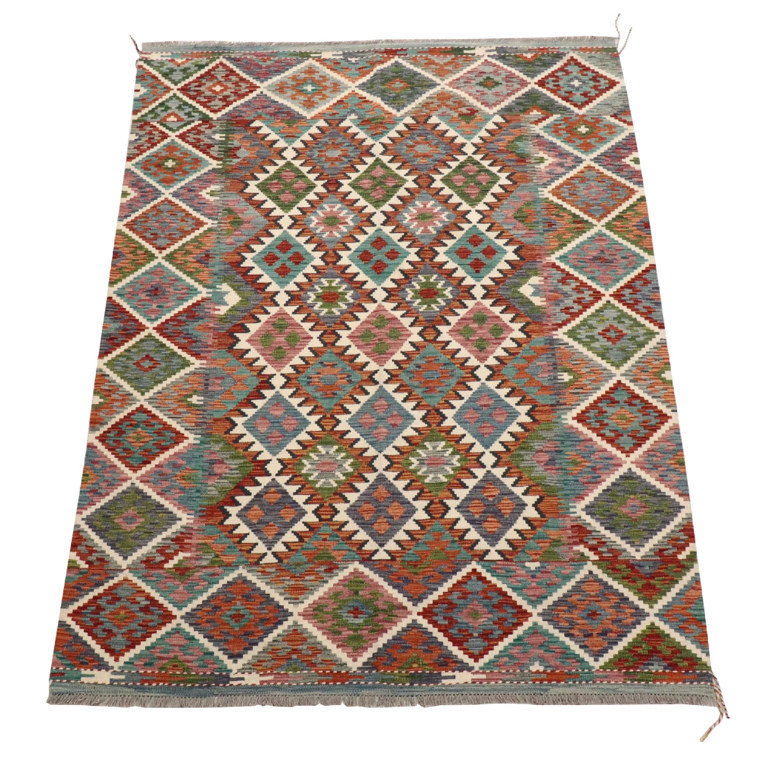 5'8 x 8' Handwoven Pakistani Kilim Area Rug