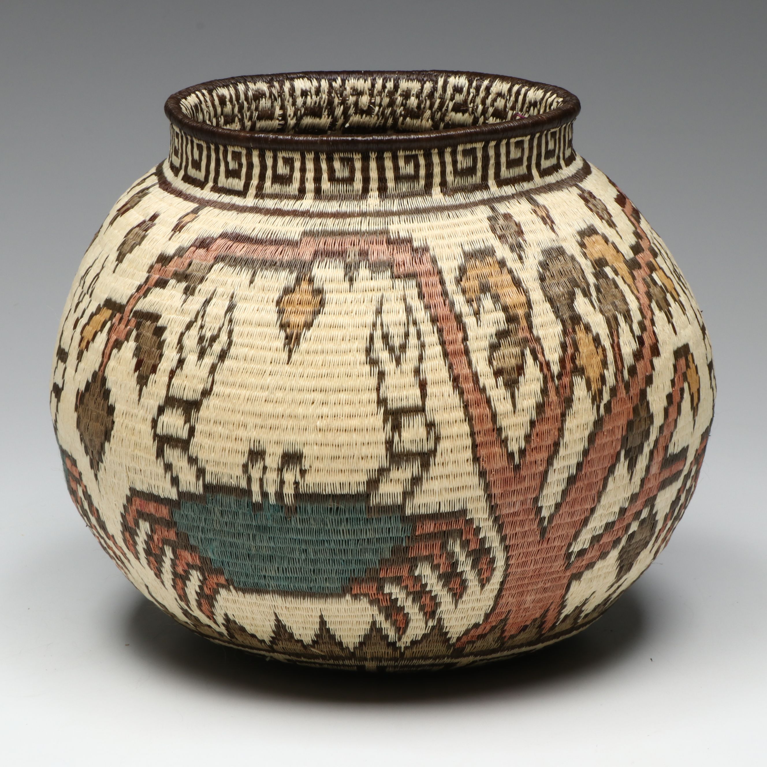 Panamanian Wounaan Woven Palm Fiber and Natural Dye Basket