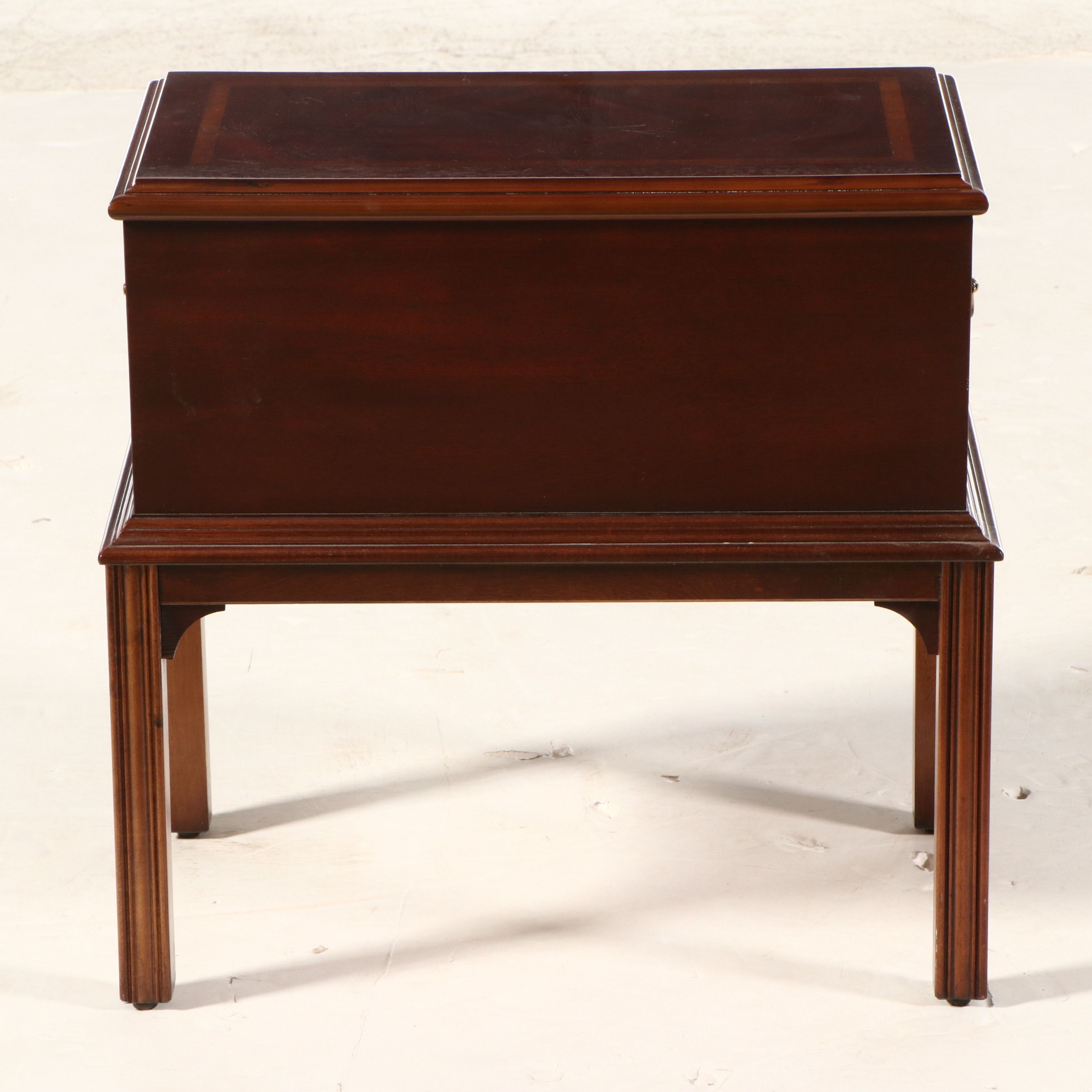 Lane Furniture Mahogany Campaign Style Side Table