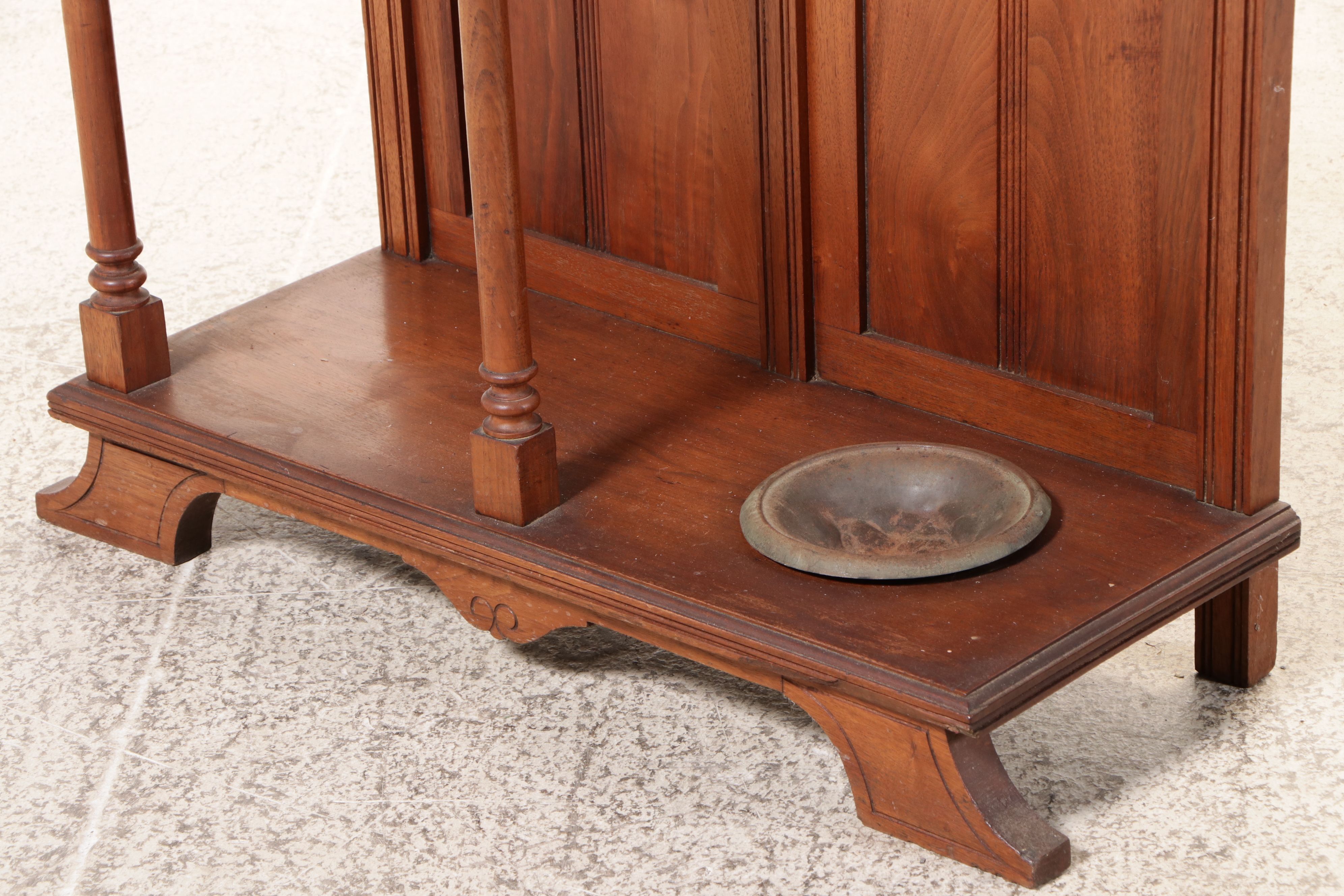 Antique Victorian Carved Walnut Hall Tree