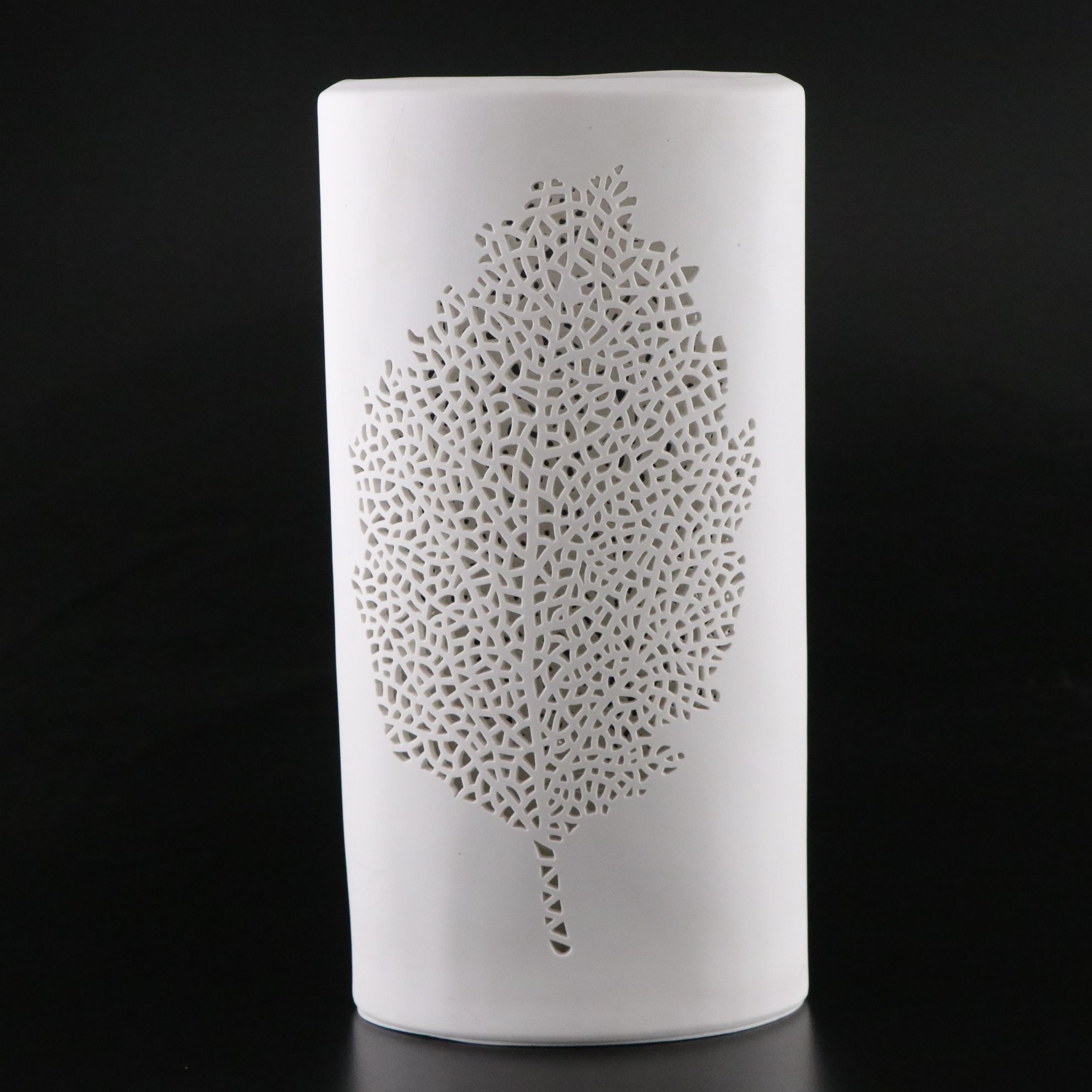 Modern Pierced Leaf Pattern Ceramic Cylinder Table Lamp