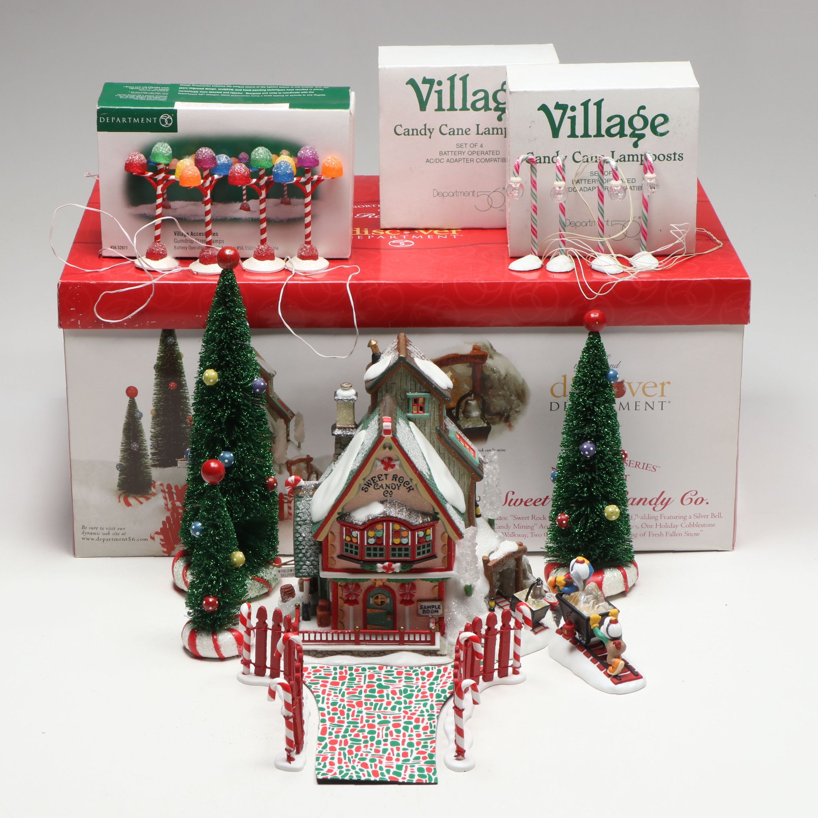 Department 56 North Pole Series "Sweet Rock Candy Co." Gift Set with Other Décor