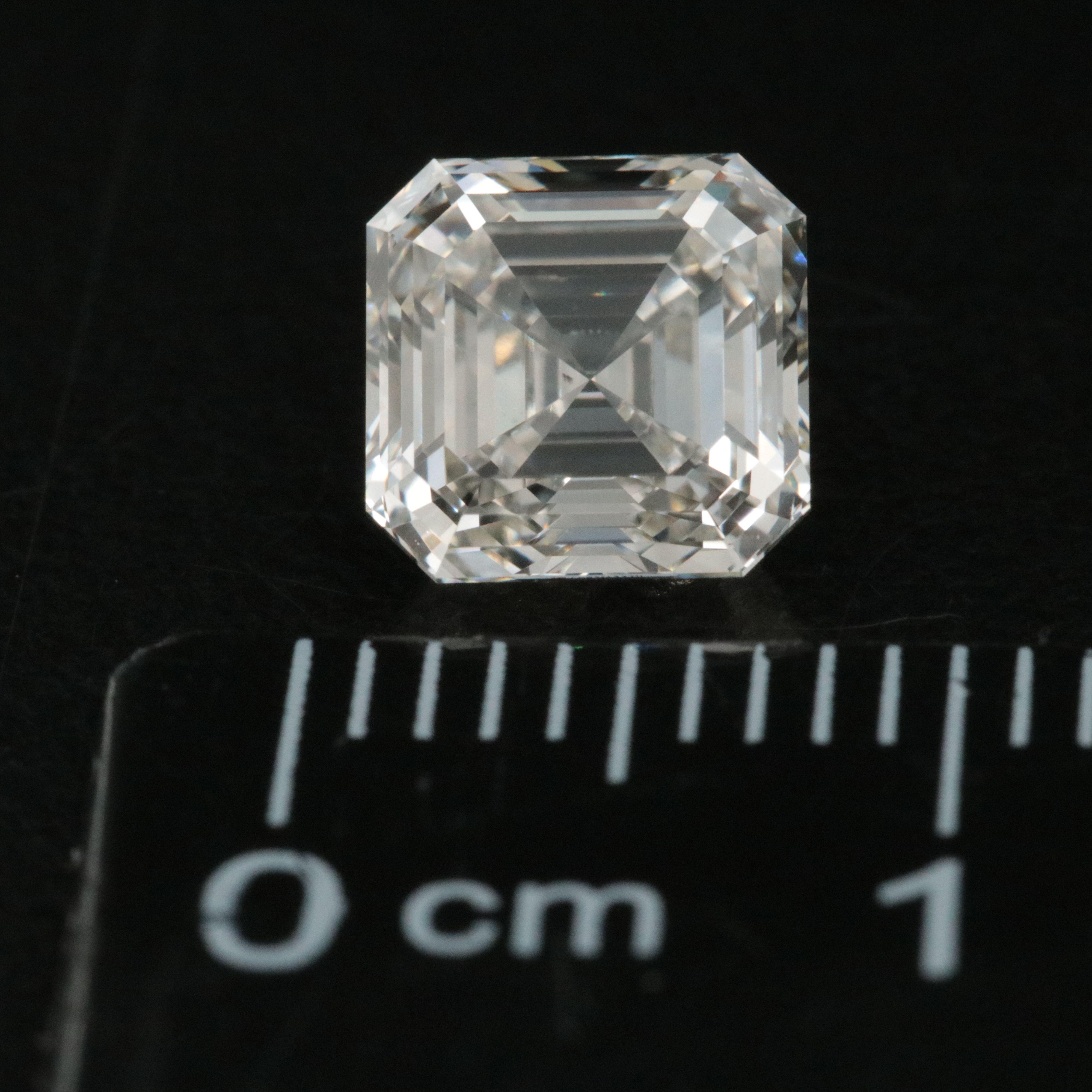 Loose 1.81 CT Lab Grown Diamond with IGI Report