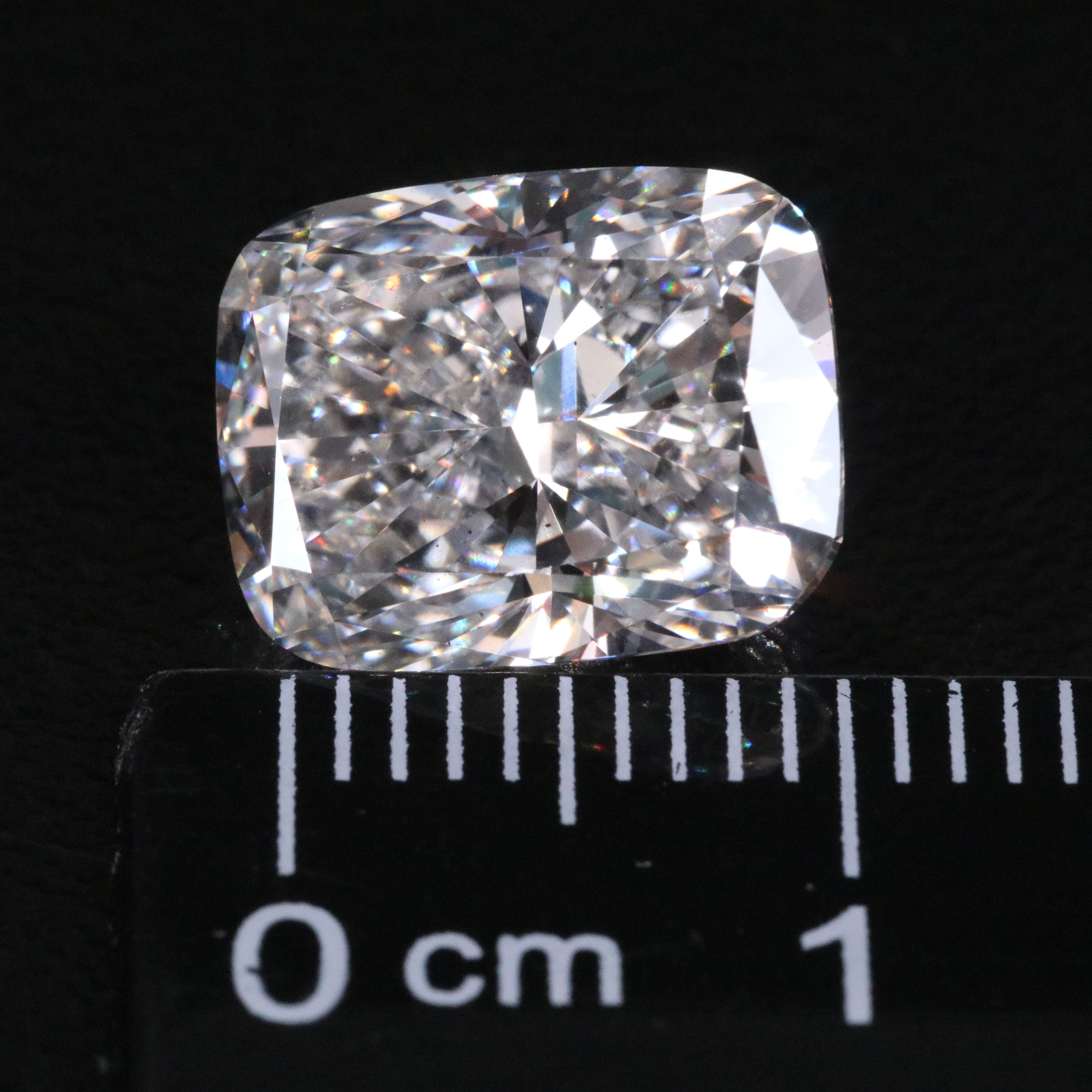 Loose 4.95 CT Lab Grown Diamond with IGI Report