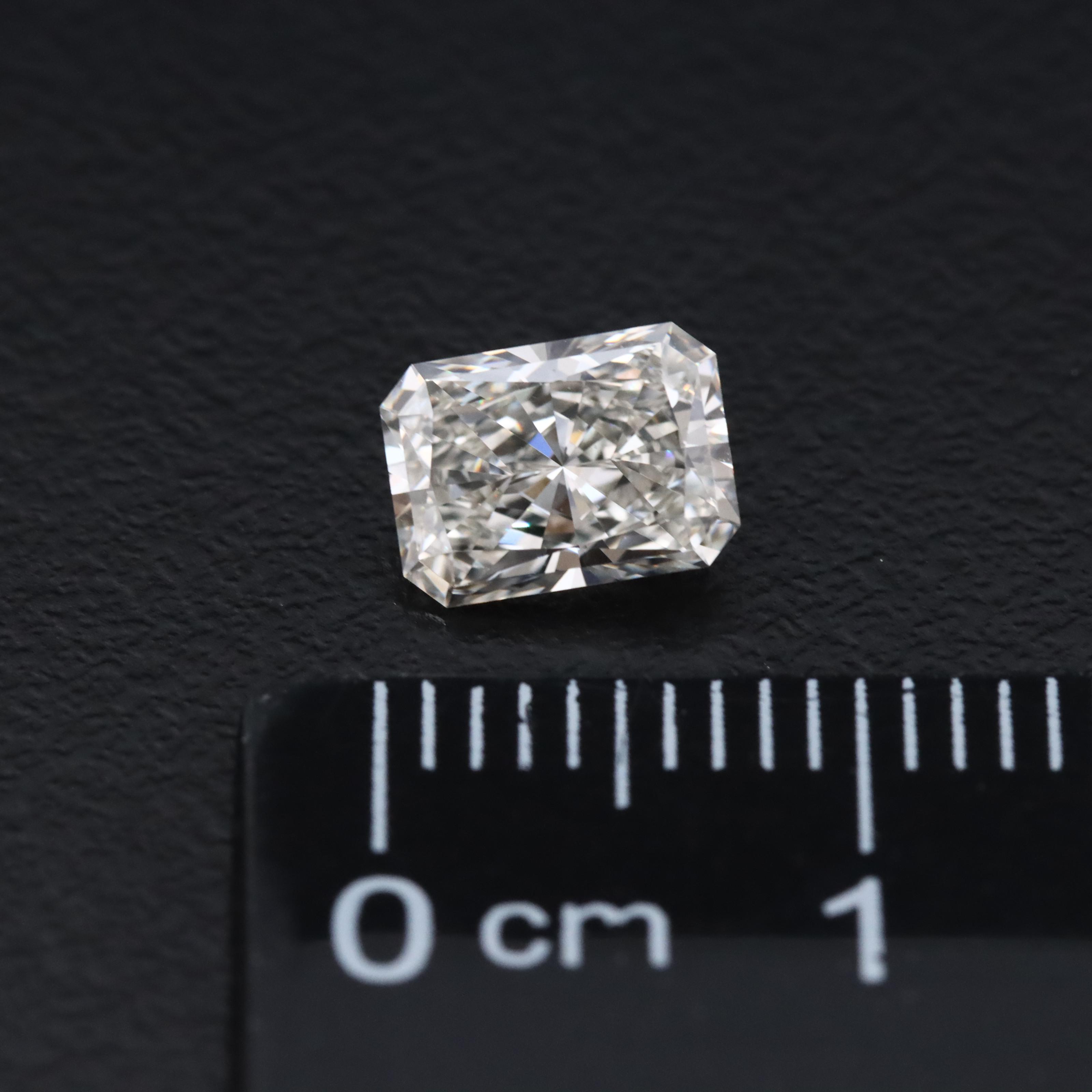 Loose 1.12 CT Lab Grown Diamond with IGI Report
