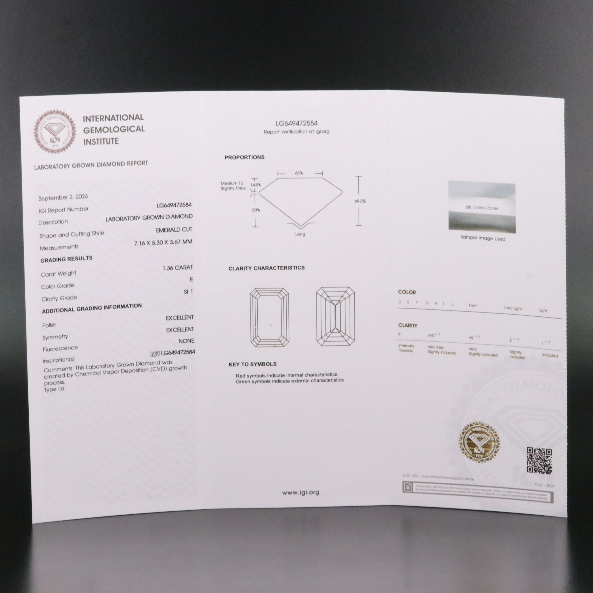 Loose 1.36 CT Lab Grown Diamond with IGI Report