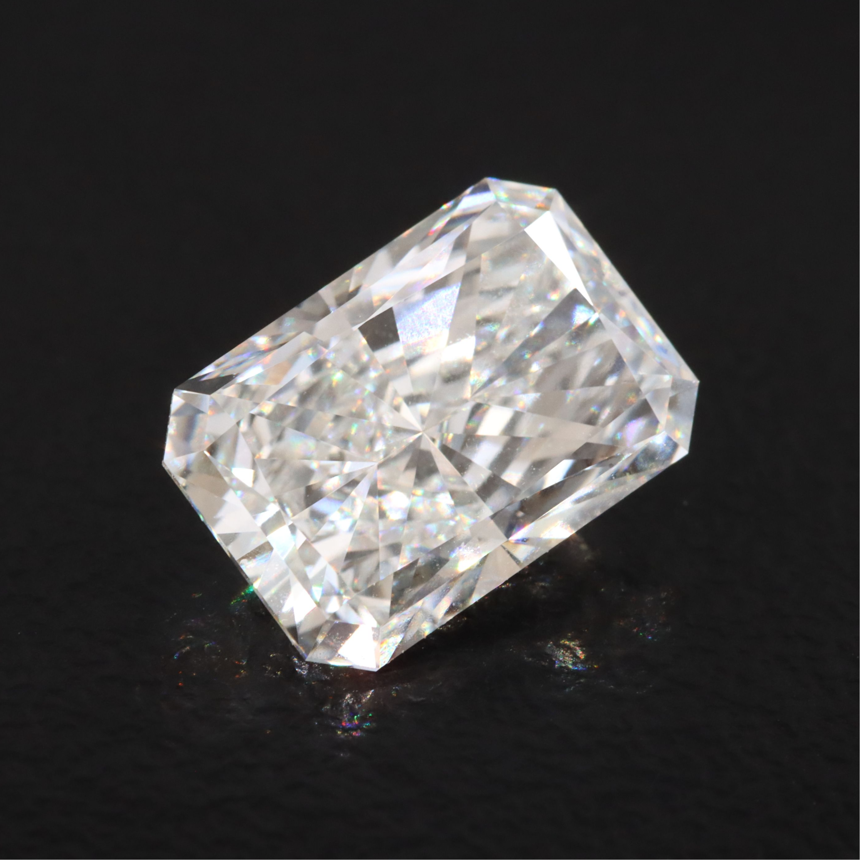 Loose 3.07 CT Lab Grown Diamond with IGI Report