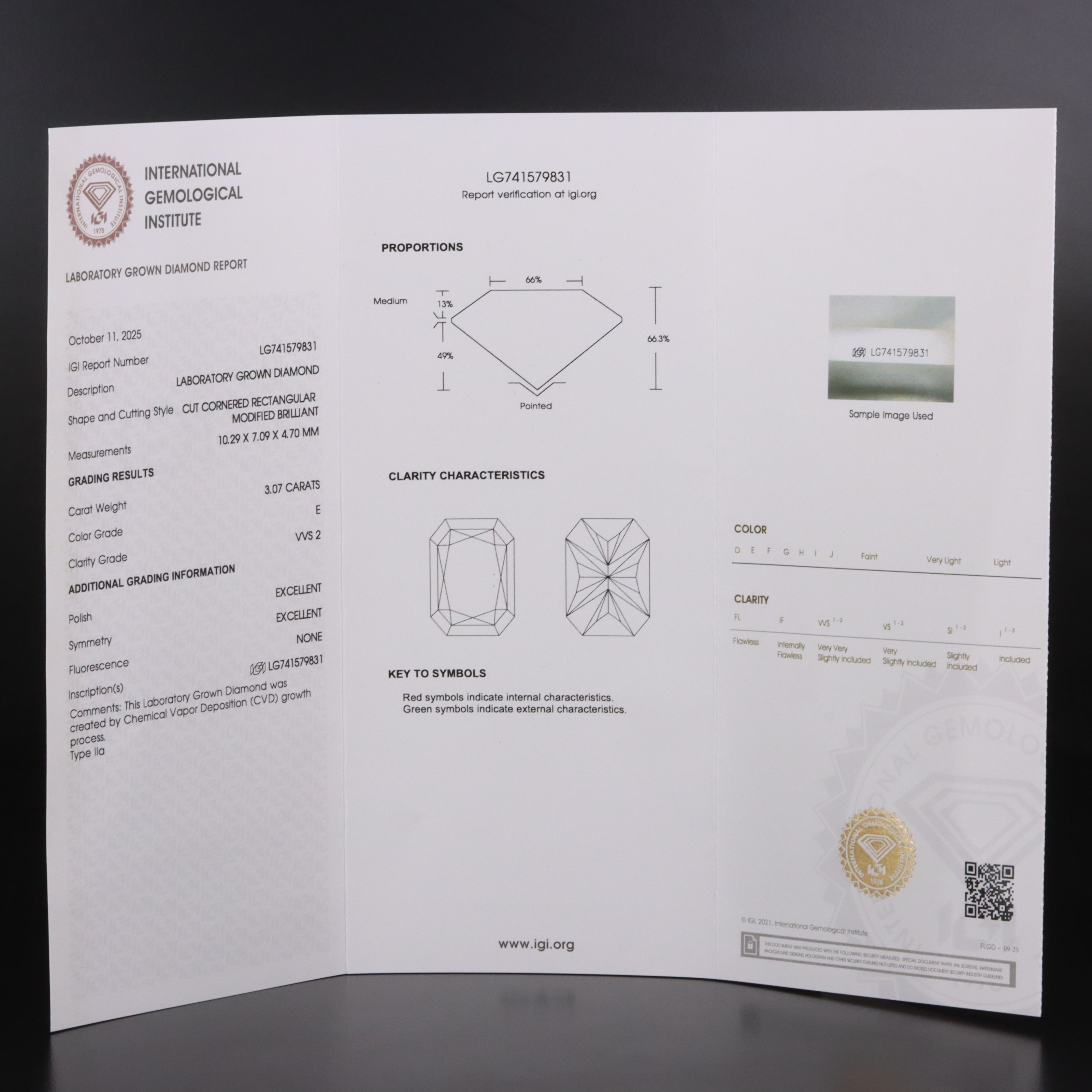 Loose 3.07 CT Lab Grown Diamond with IGI Report