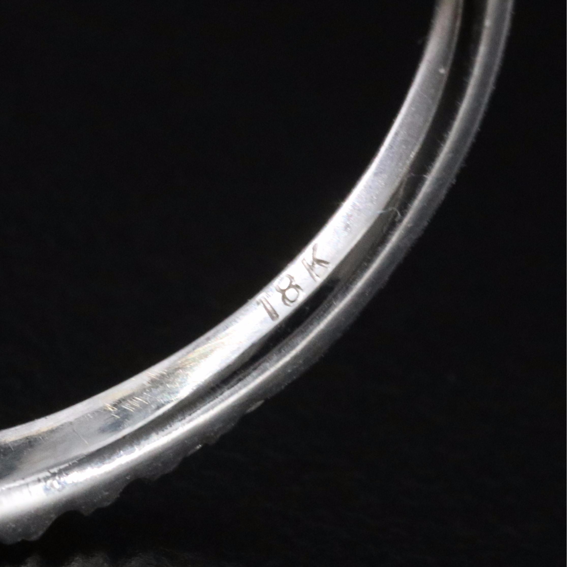 18K 2.66 CT Tanzanite and Diamond Ring