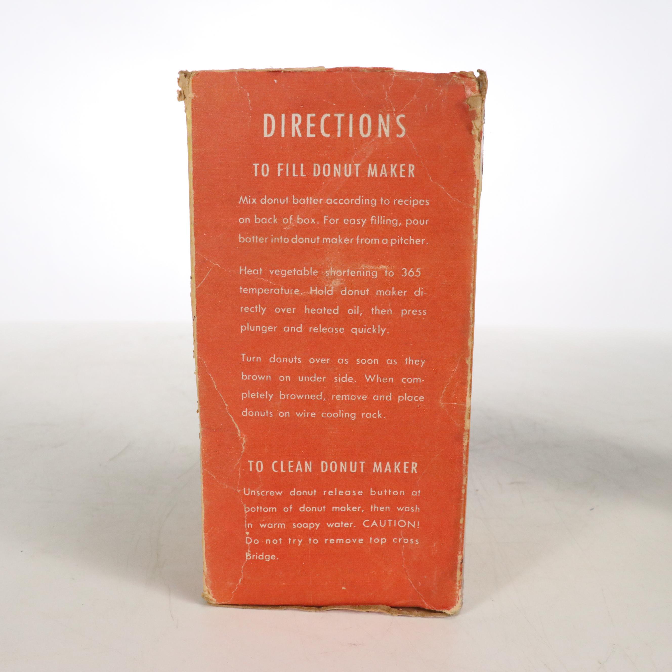 Vintage Juice-O-Mat Juicer, Donut Maker, and More Kitchenware