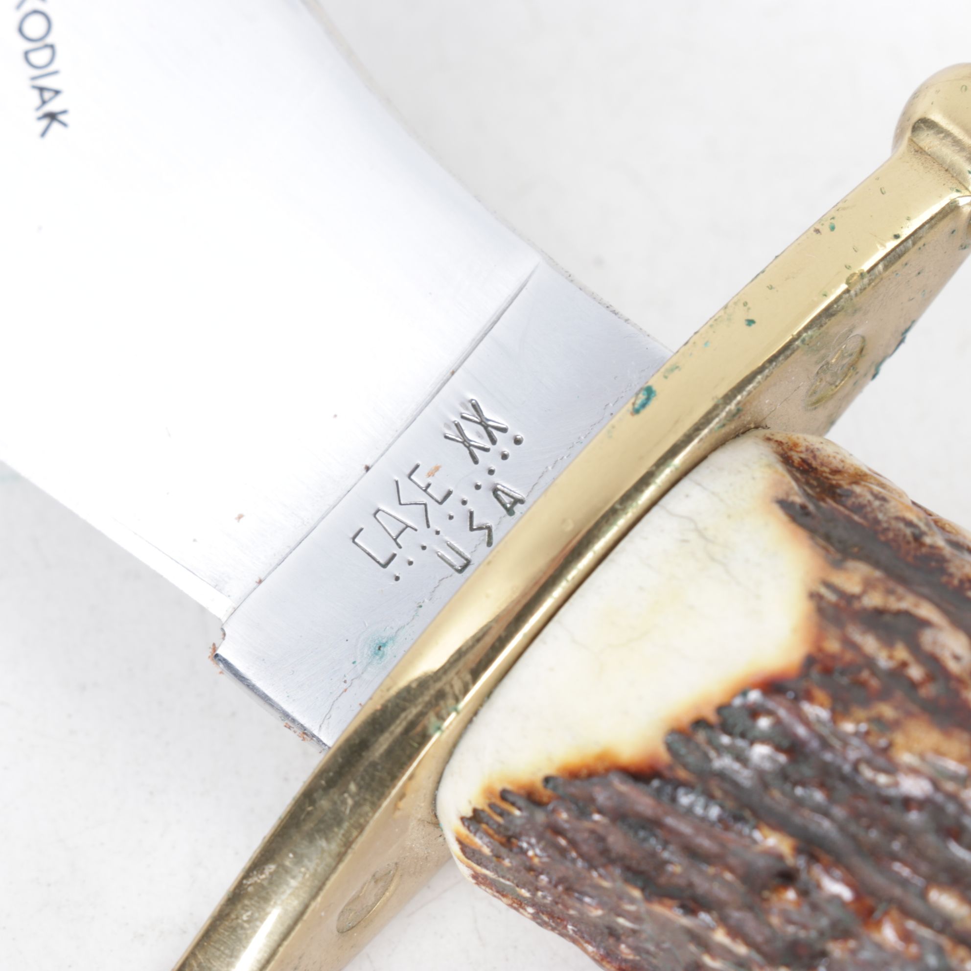 Case XX Fixed Blade Stainless Steel "Kodiak" Hunter Knife with Leather Sheath