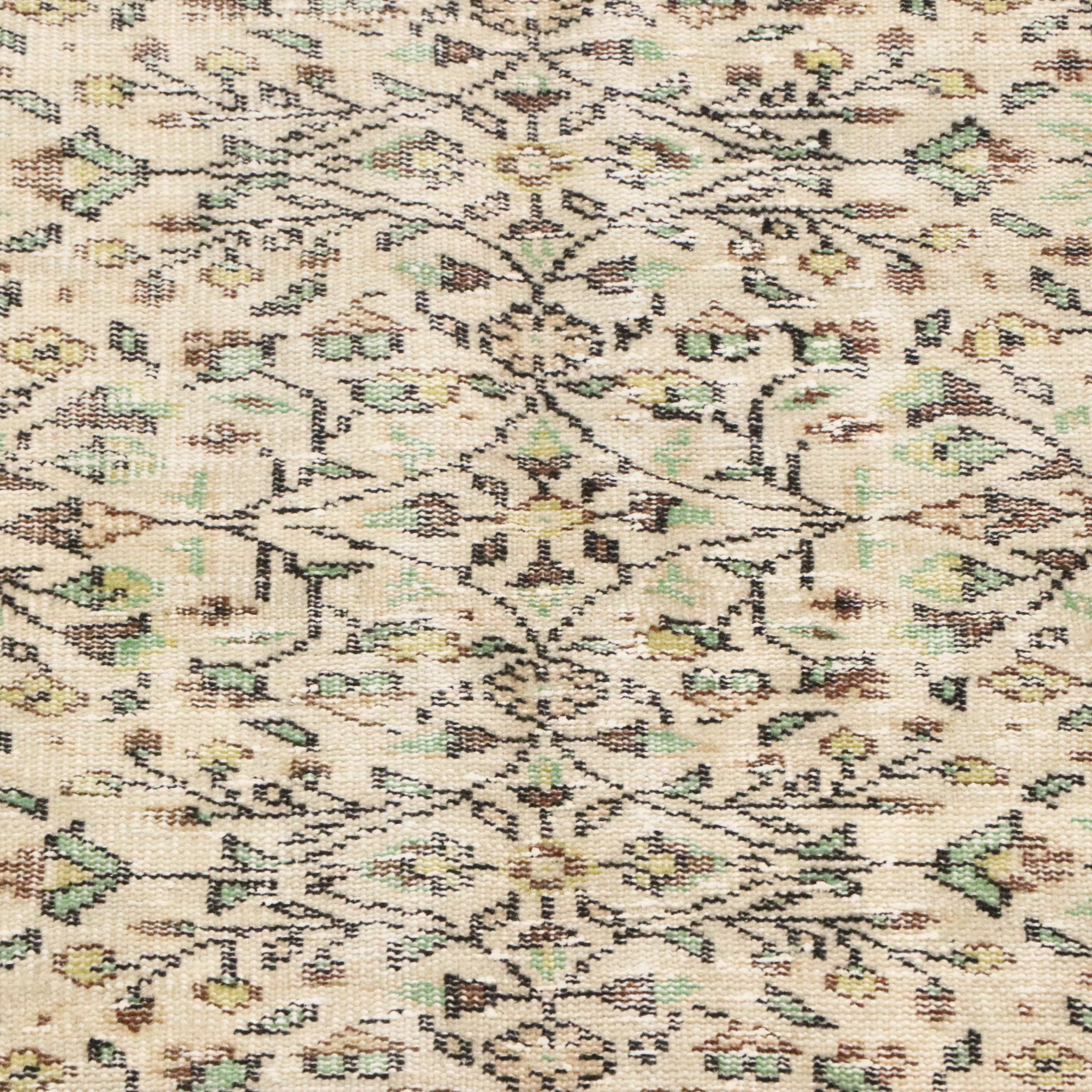 4'8 x 8'11 Hand-Knotted Persian Veramin Area Rug