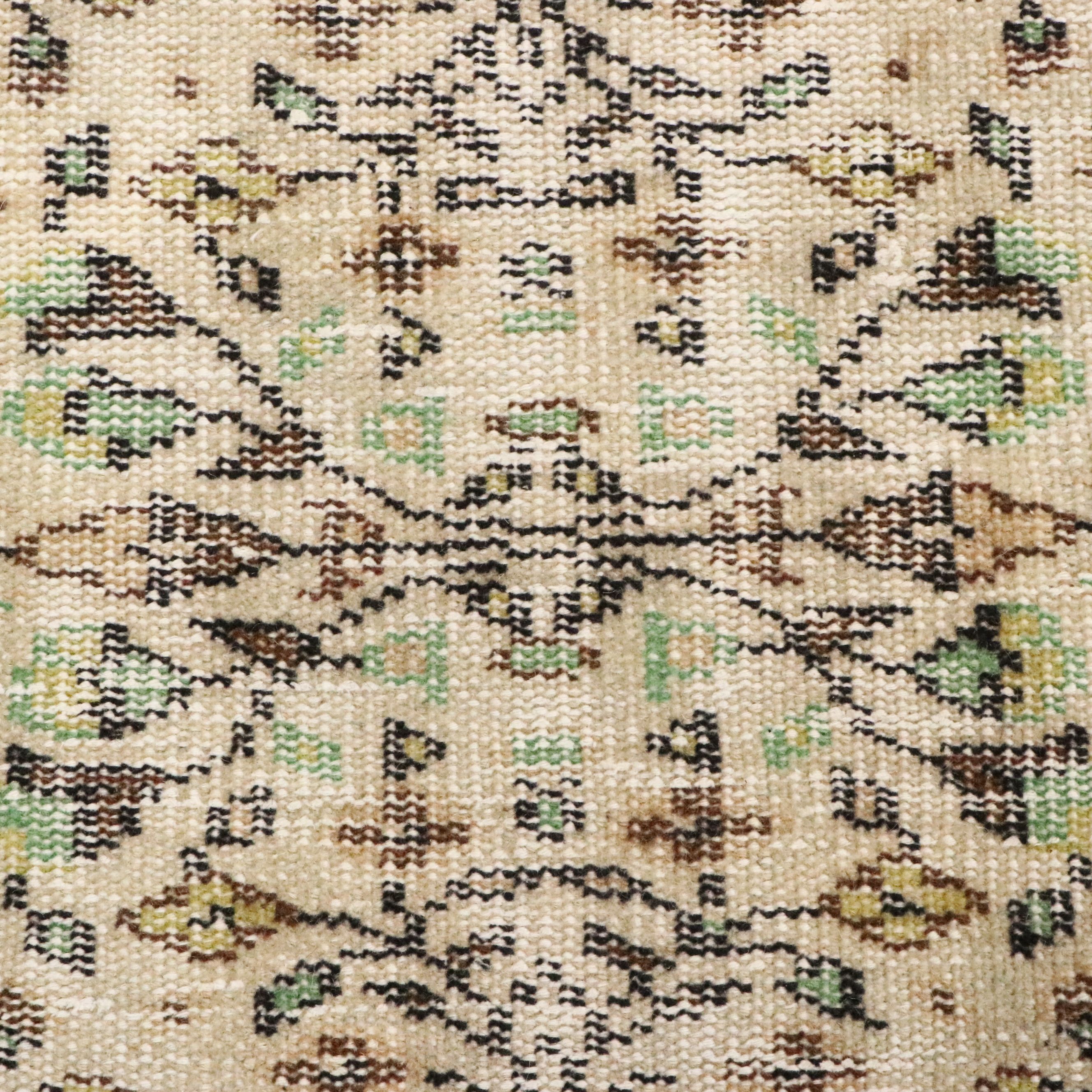 4'8 x 8'11 Hand-Knotted Persian Veramin Area Rug