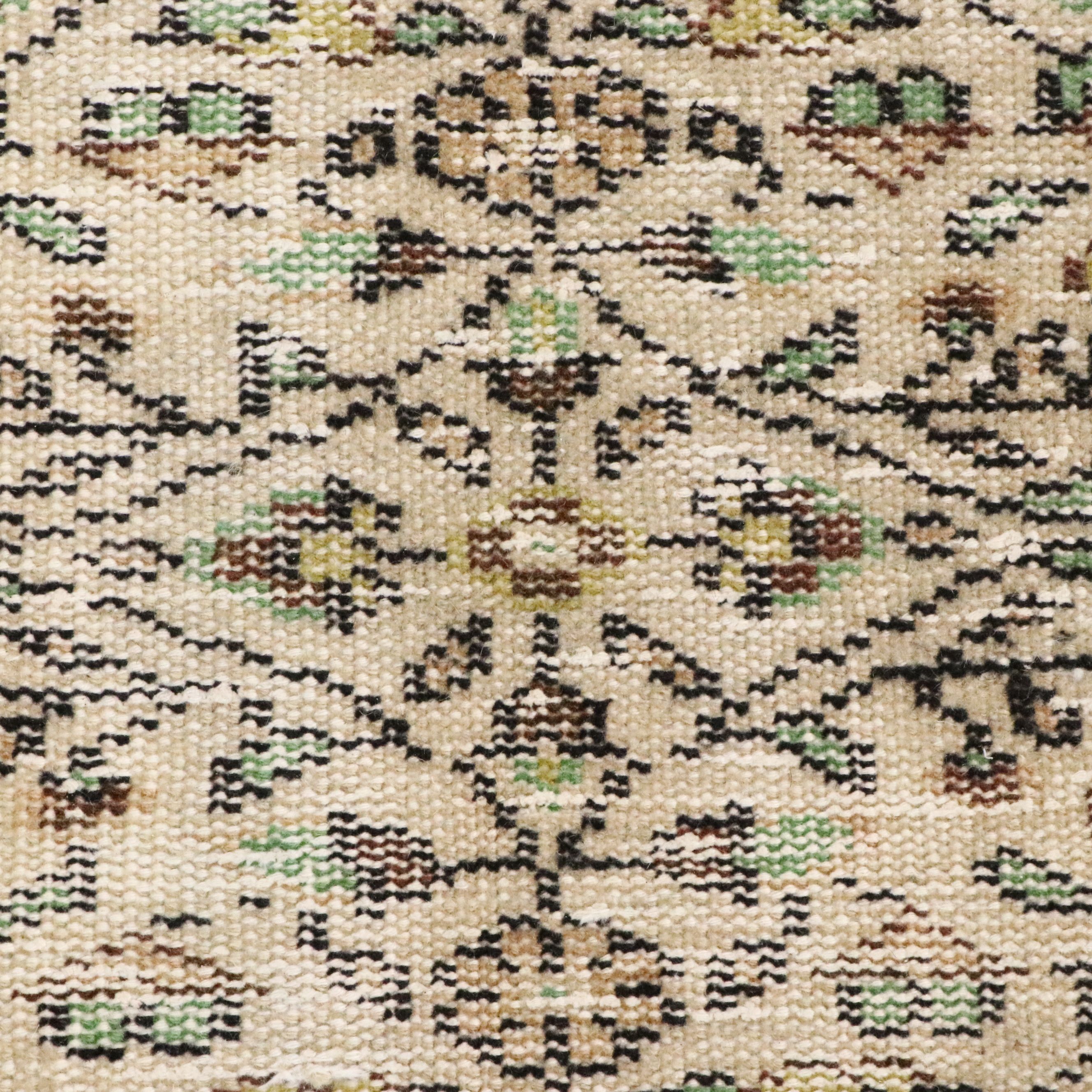 4'8 x 8'11 Hand-Knotted Persian Veramin Area Rug