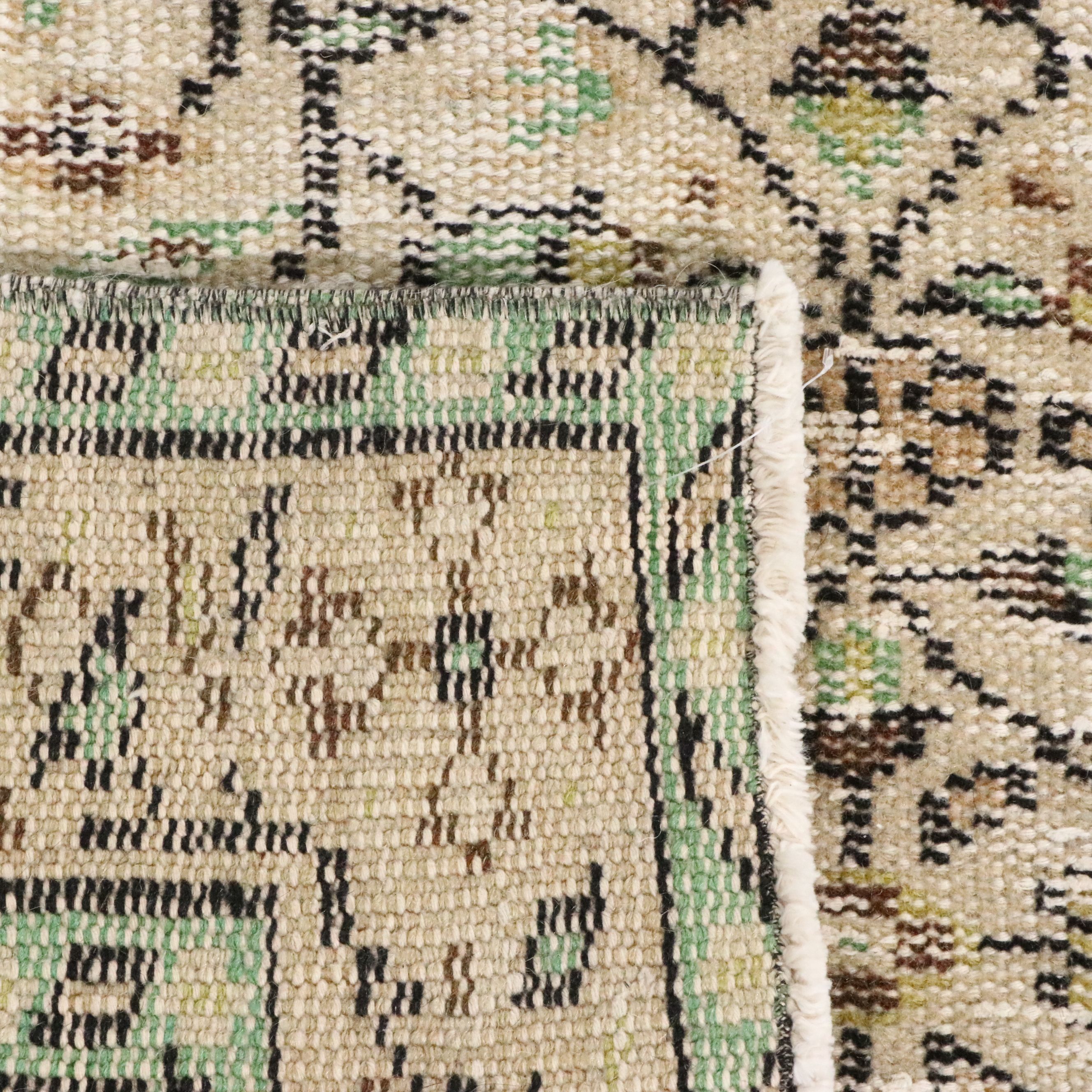 4'8 x 8'11 Hand-Knotted Persian Veramin Area Rug