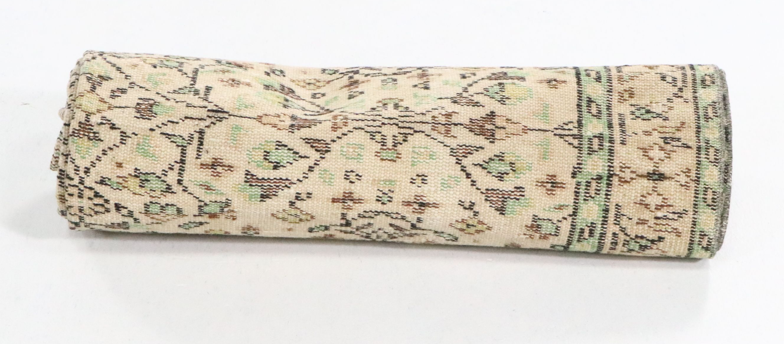 4'8 x 8'11 Hand-Knotted Persian Veramin Area Rug