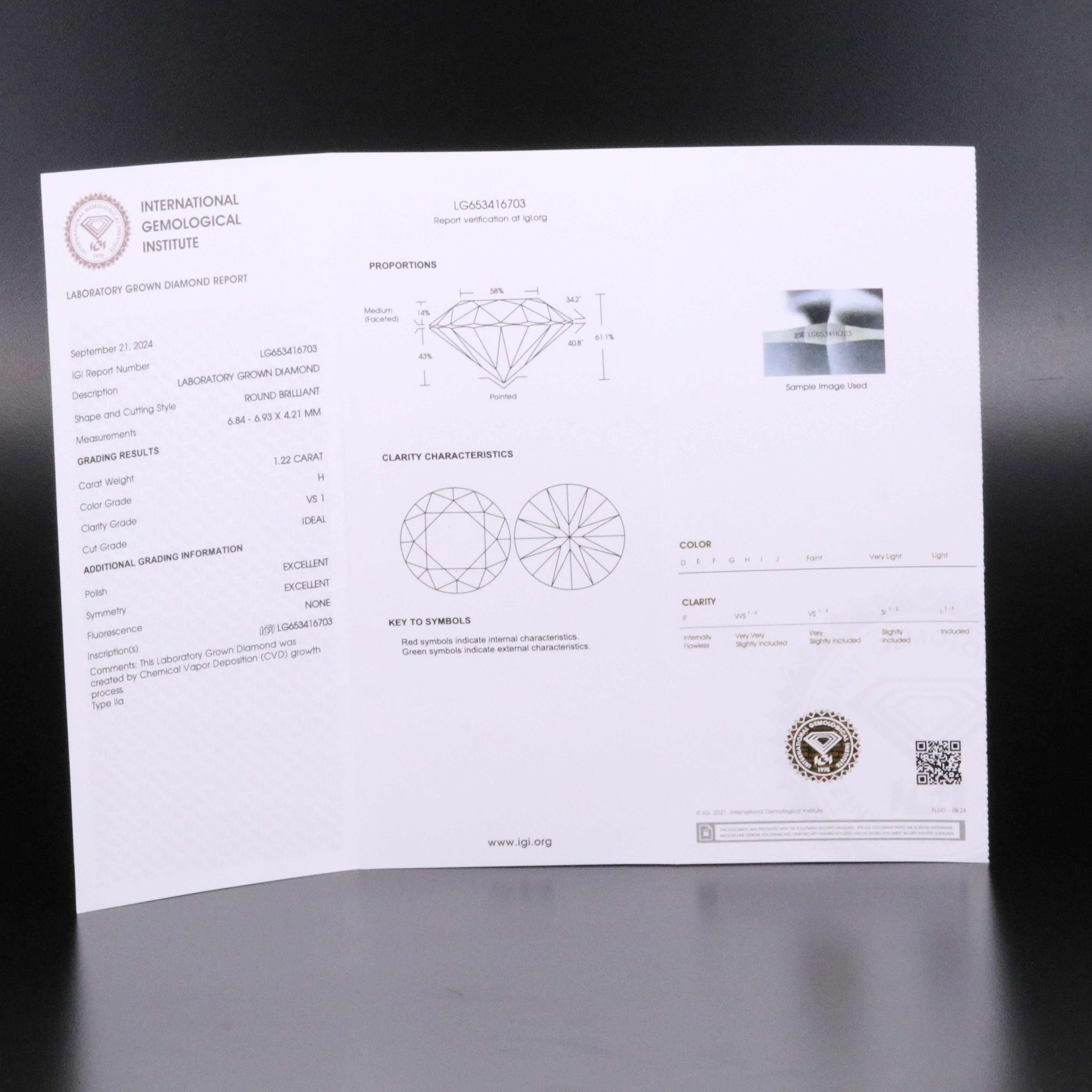 Loose 1.22 CT Lab Grown Diamond with IGI Report