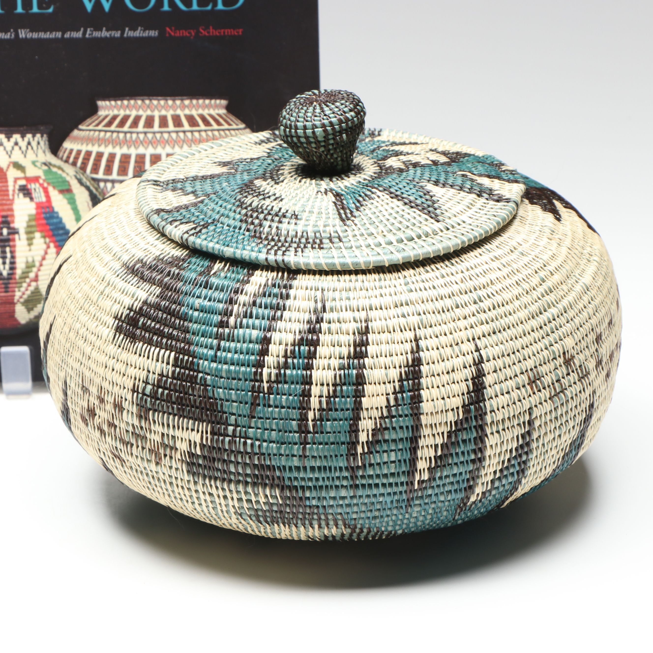 Panamanian Emberá-Wounaan Peoples Palm and Natural Dye Baskets