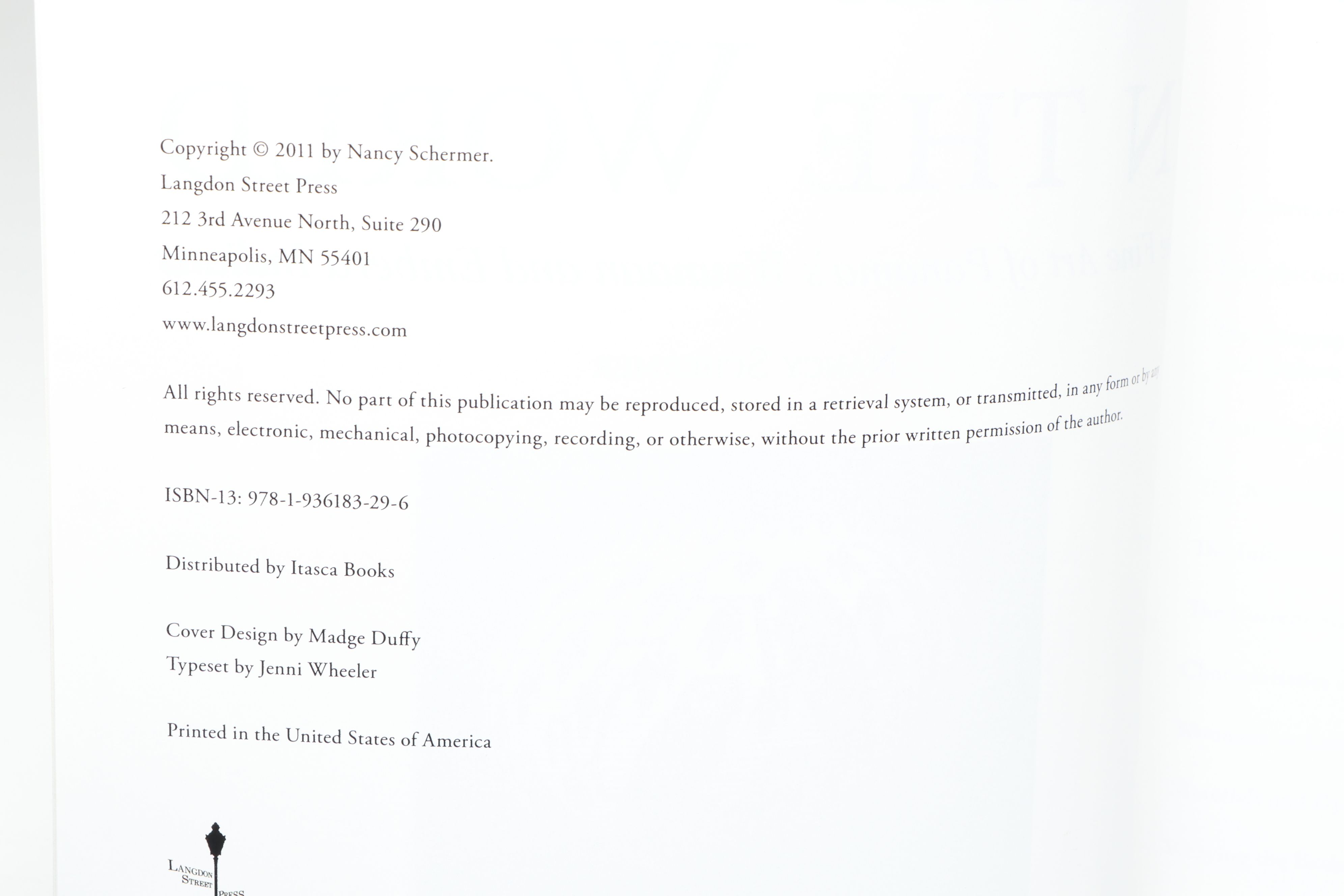 Panamanian Emberá-Wounaan Peoples Palm and Natural Dye Baskets