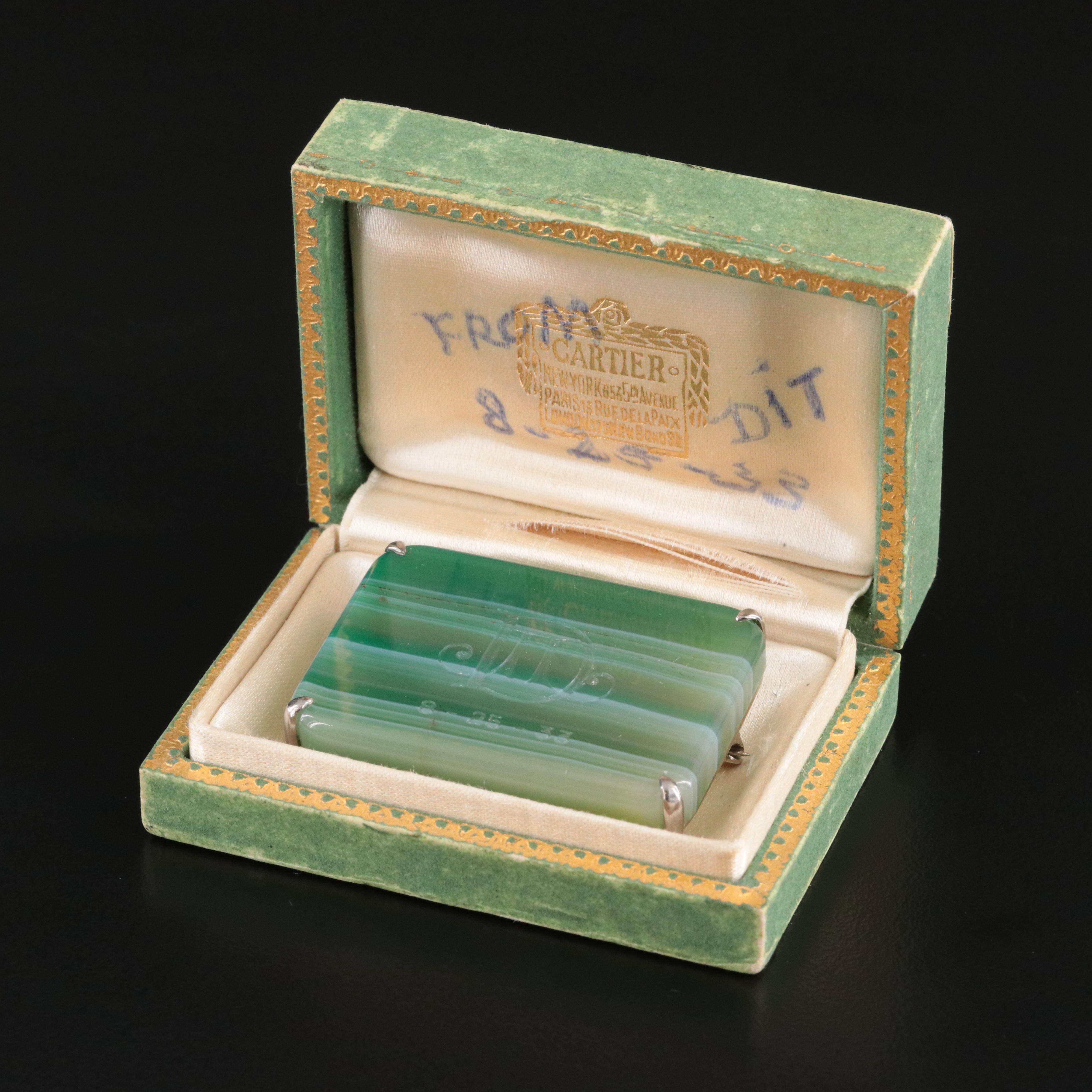 Cartier 18K Agate Rectangular Seal Brooch 1930's