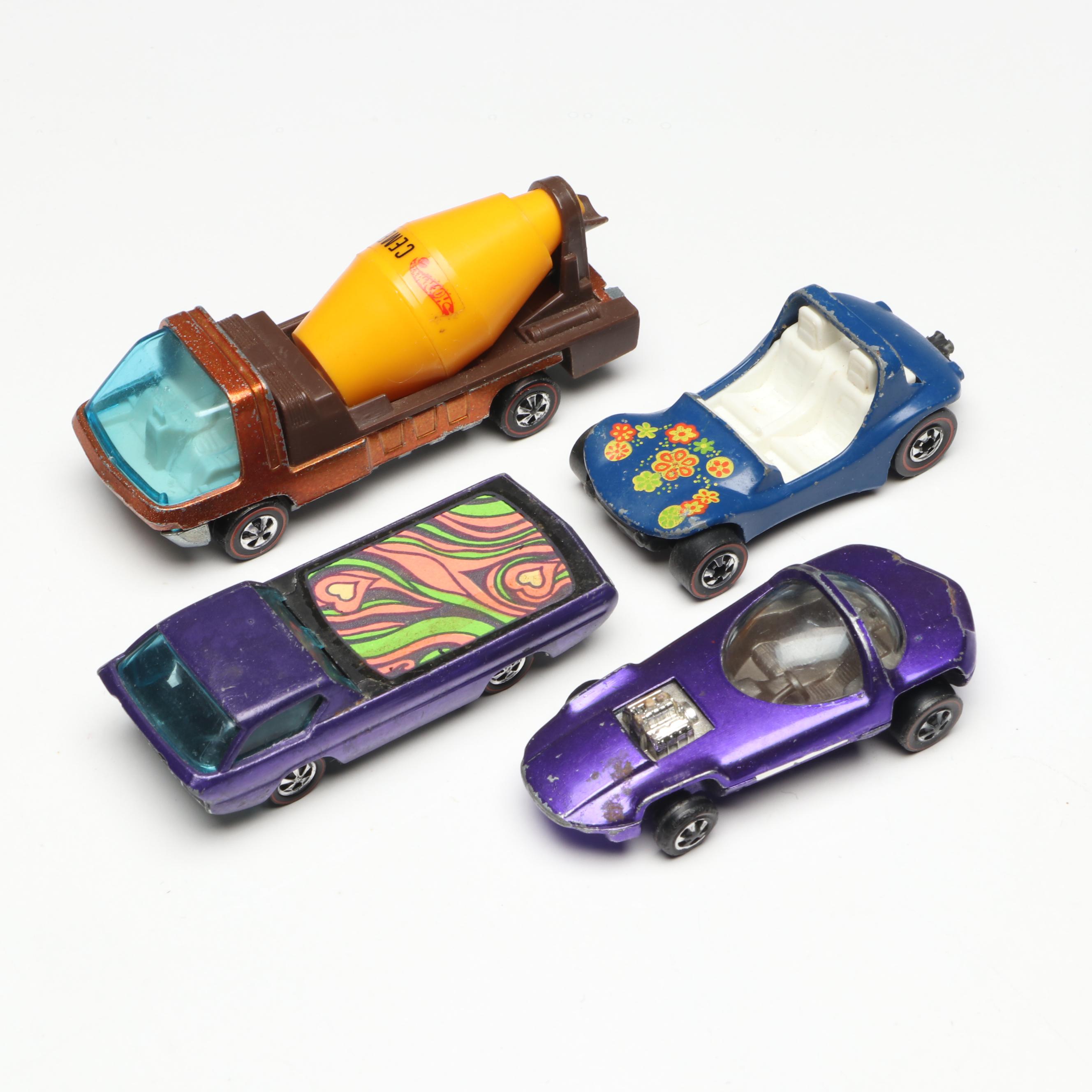 Hot Wheels "Deora," "Dune Daddy" and More Redline Toy Cars