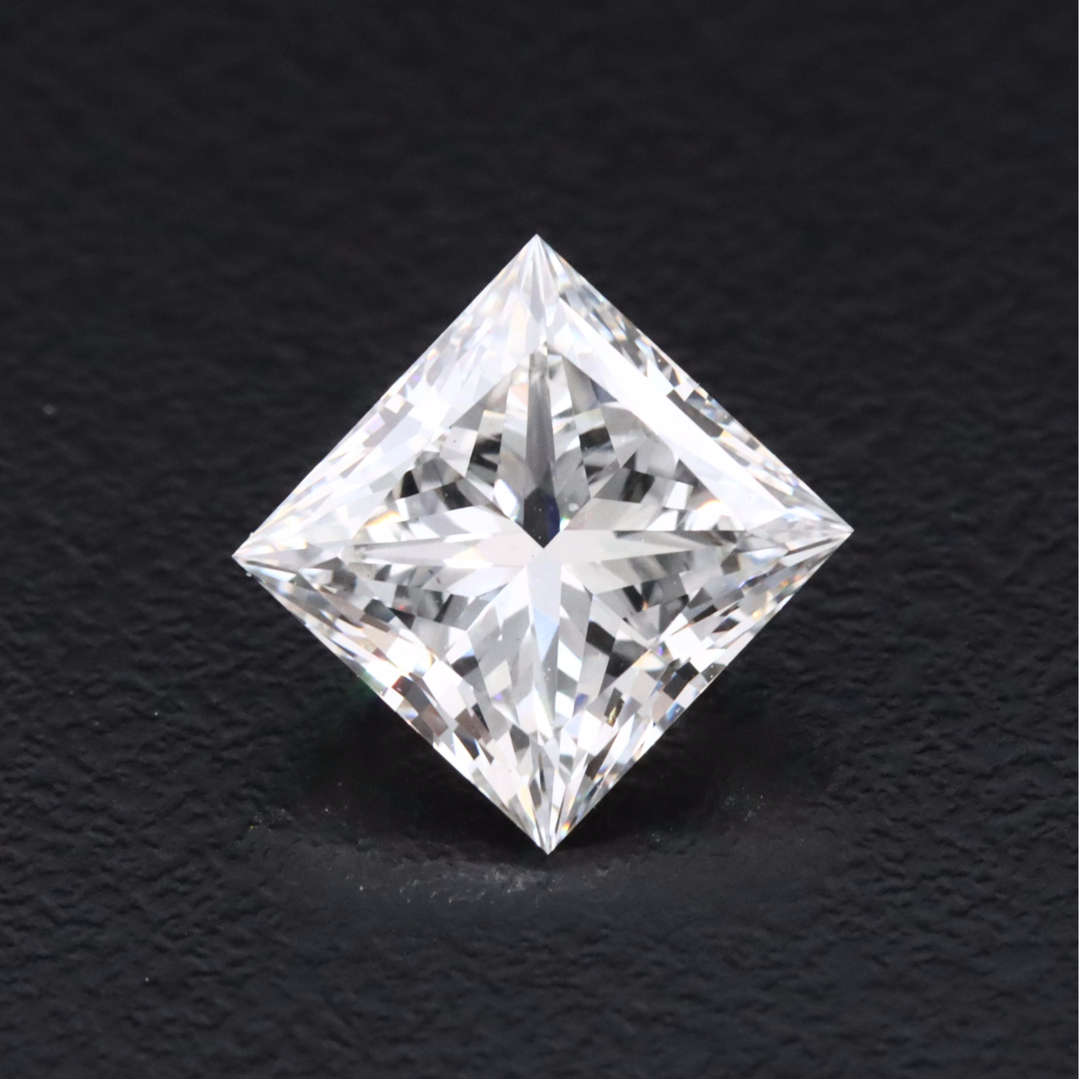 Loose 2.88 CT Lab Grown Diamond with IGI Report