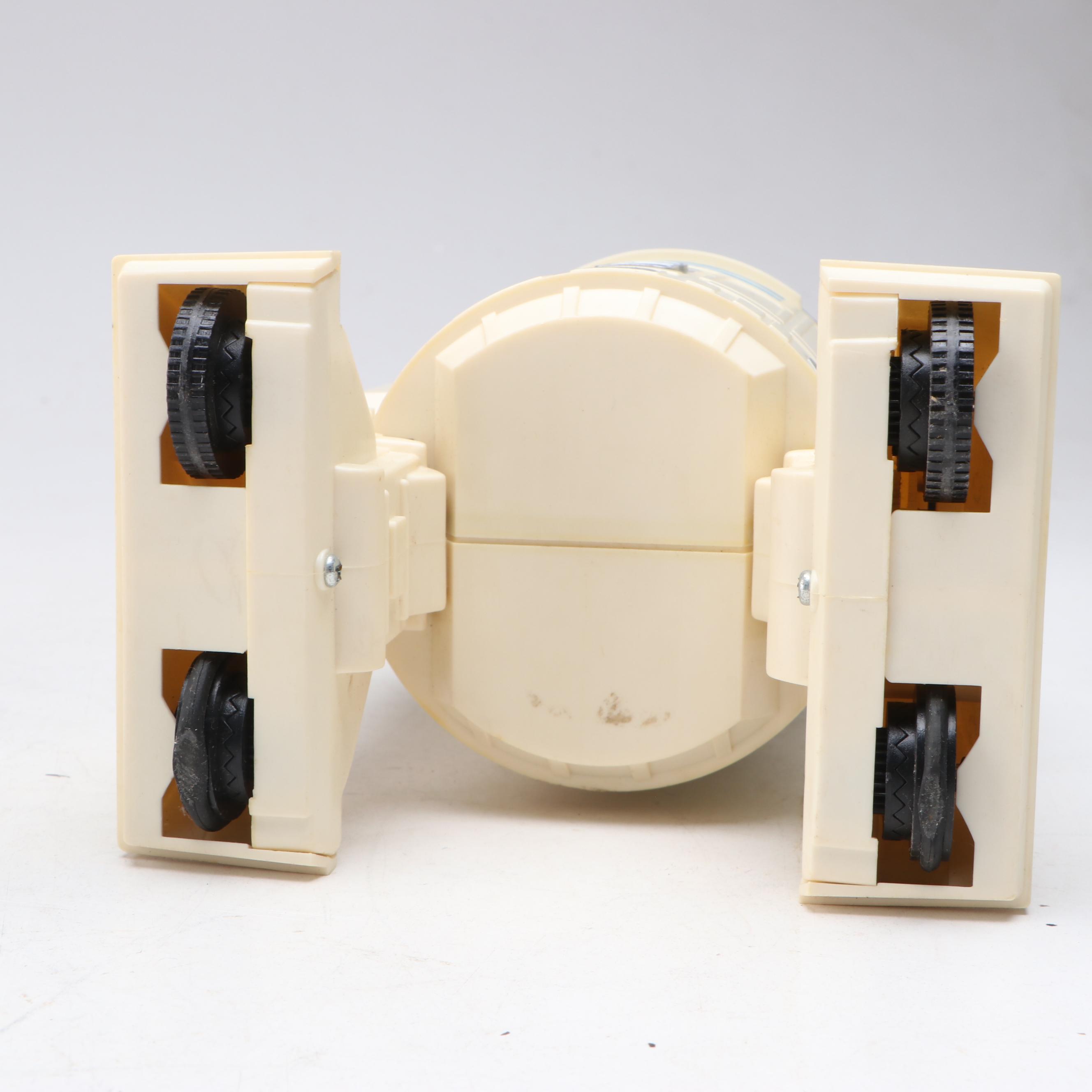 Kenner "Star Wars" Radio Controlled R2-D2 and Other Robot Toy