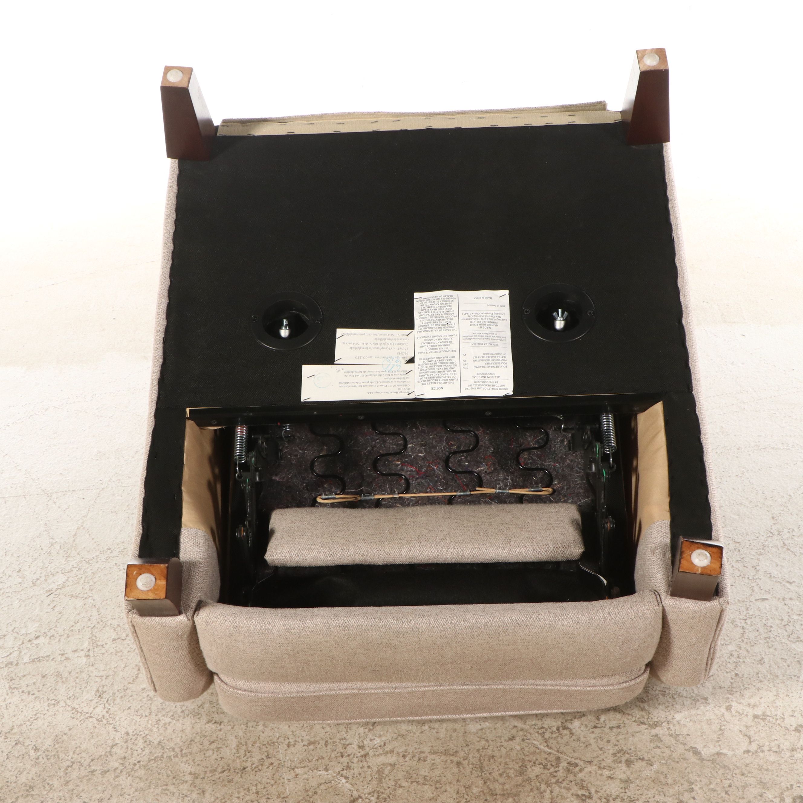 Synergy Home Furnishings Upholstered Manual Recliner, 2018