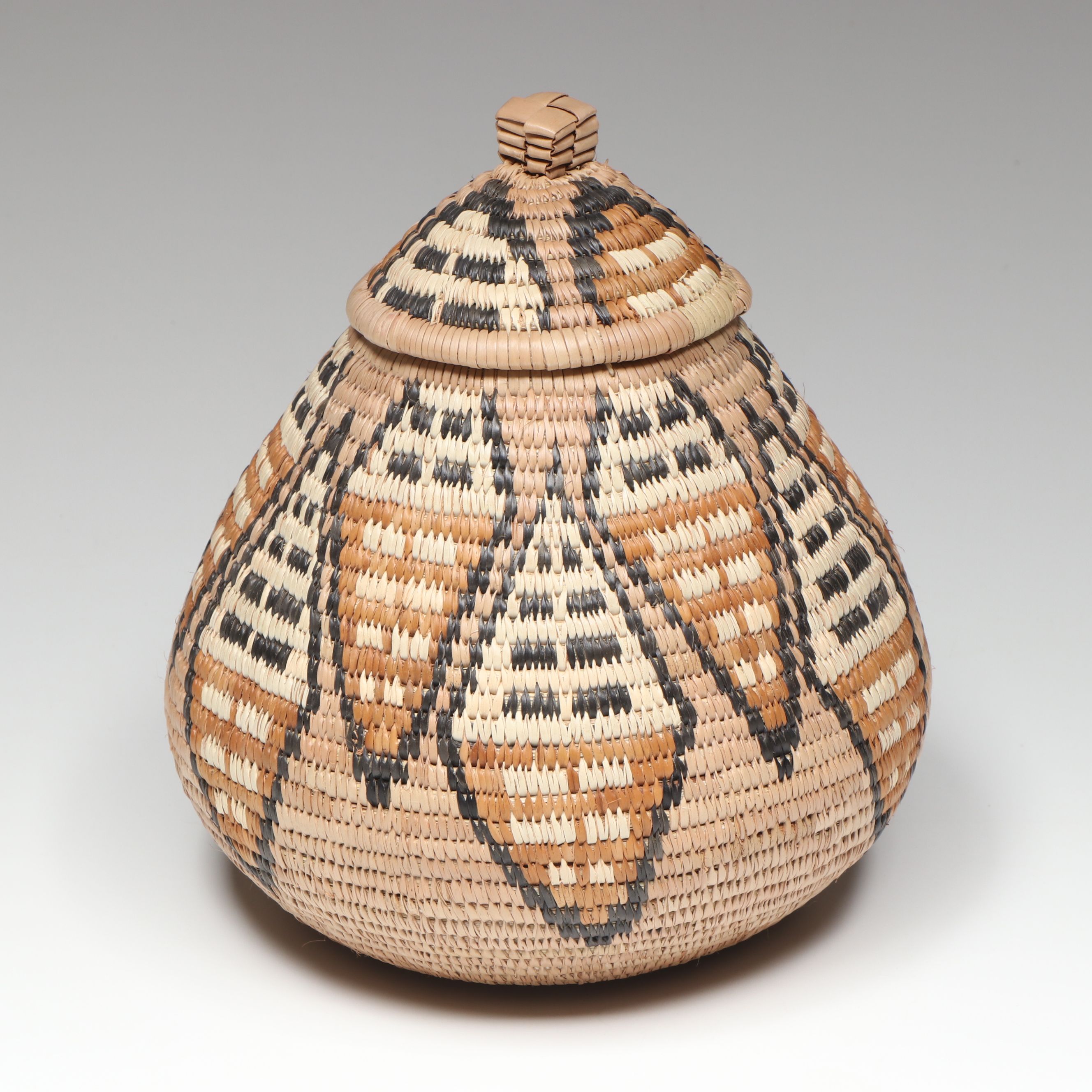 Thembani Mkhwunal Zulu Ukhamba Style, Nut Bowl and Herb Container Baskets